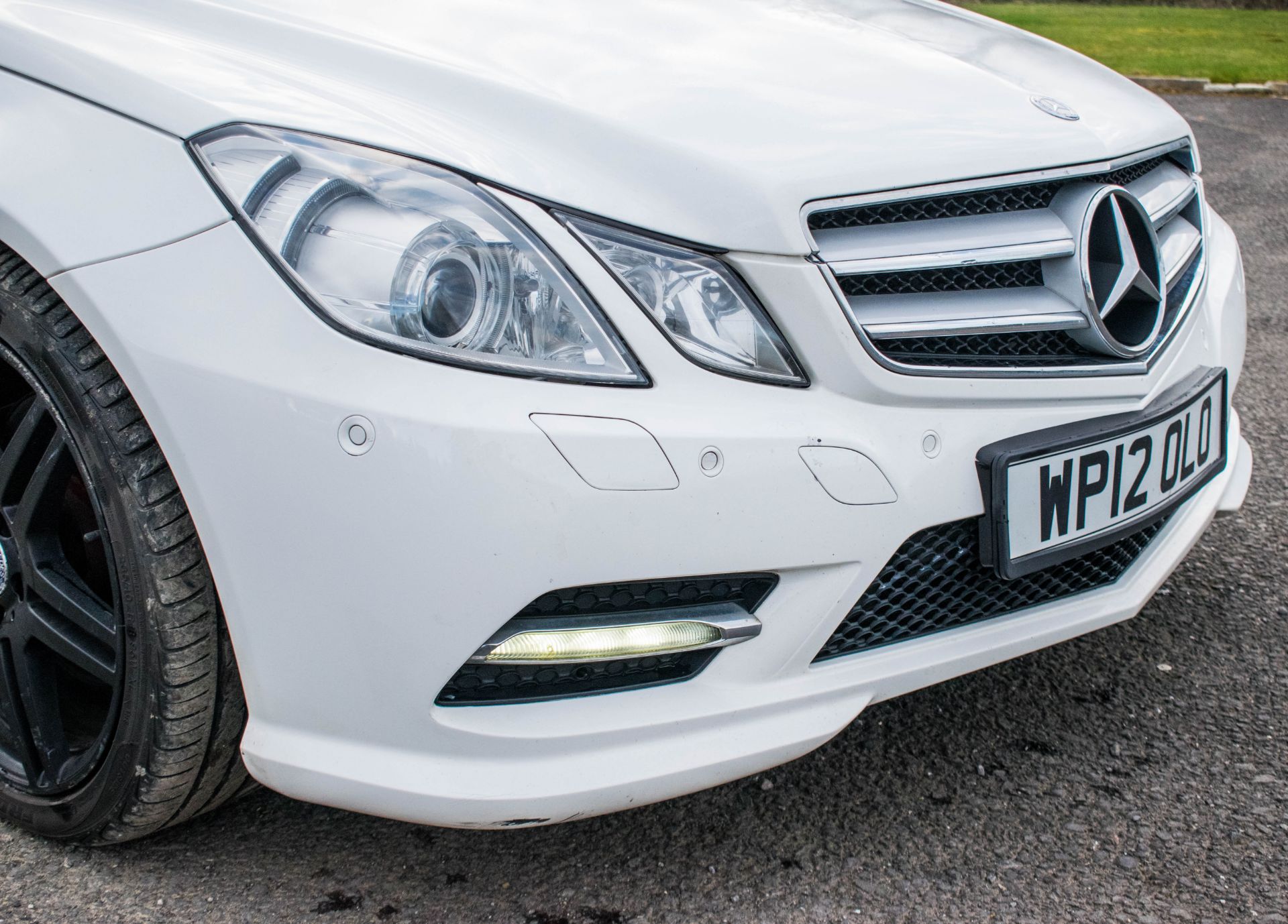 Mercedes Benz E250 sport CDI diesel convertible car Registration number: WP12 OLO Date of - Image 14 of 20