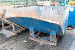 Conquip steel forklift skip A936055