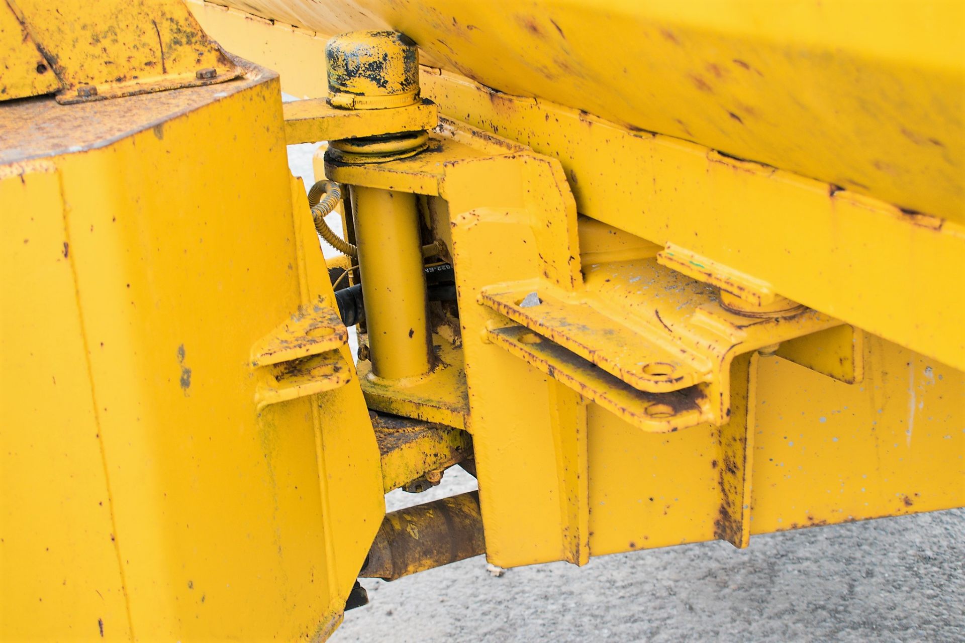 Benford Terex 5 tonne straight skip dumper S/N: A446 Recorded Hours: Not displayed (Clock blank) - Image 7 of 16