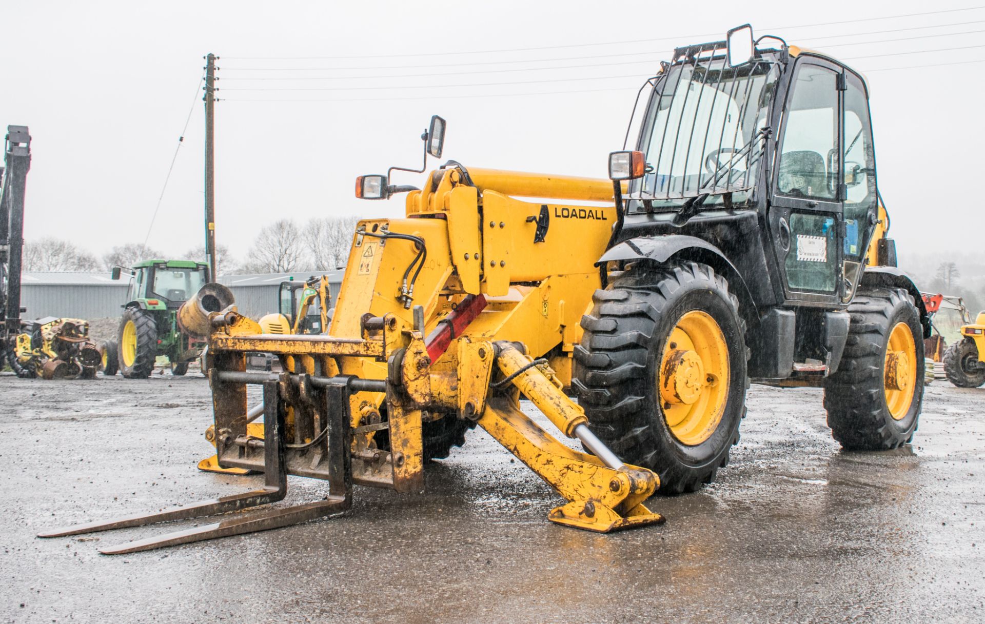 JCB 540-140 14 metre telescopic handler Year: 2006 S/N: 90215 Recorded hours: 6945 Z04