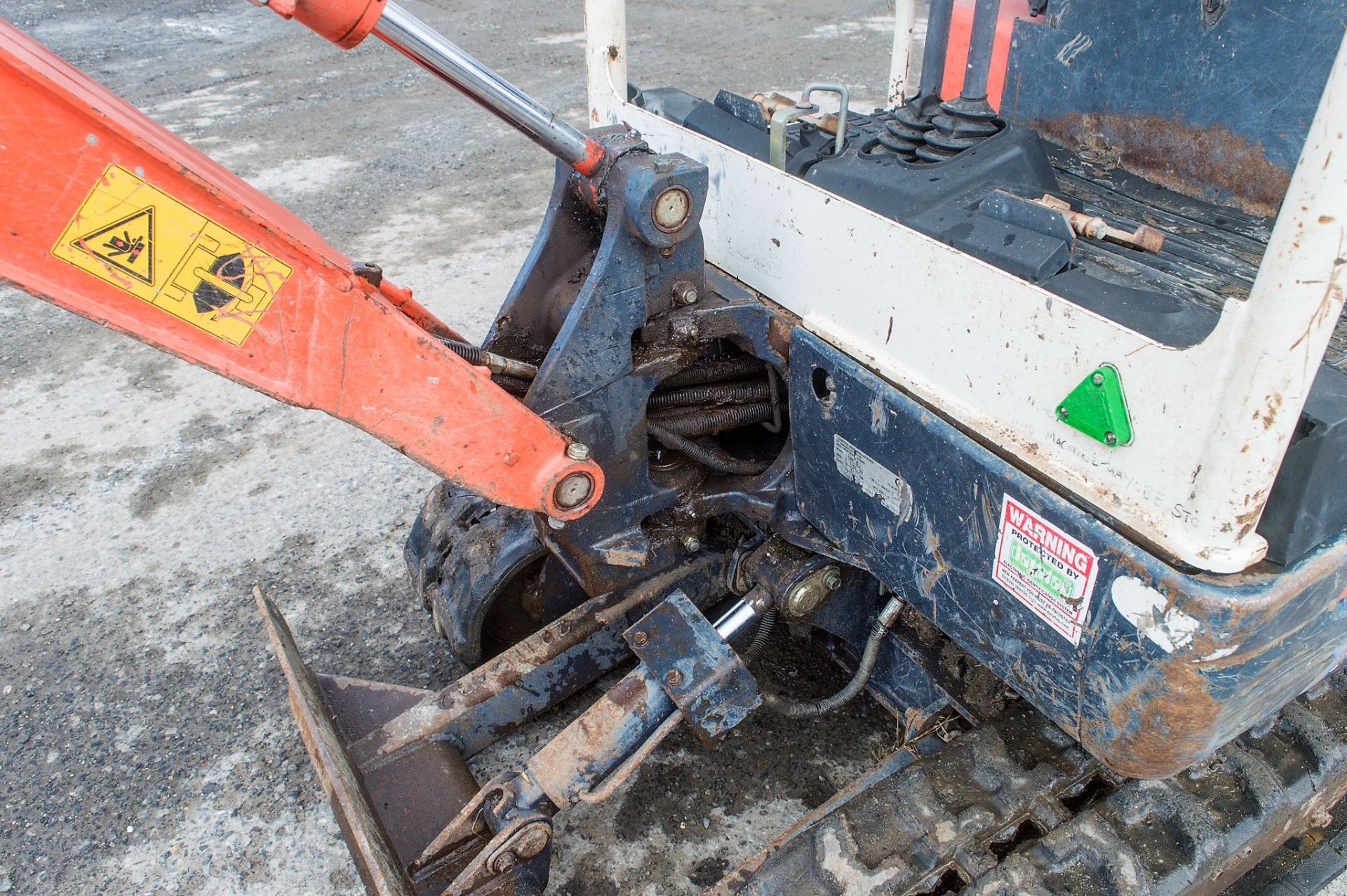 Kubota KX36-3 1.5 tonne rubber tracked mini excavator Year:  S/N: 7077625 Recorded Hours: 3396 - Image 16 of 21