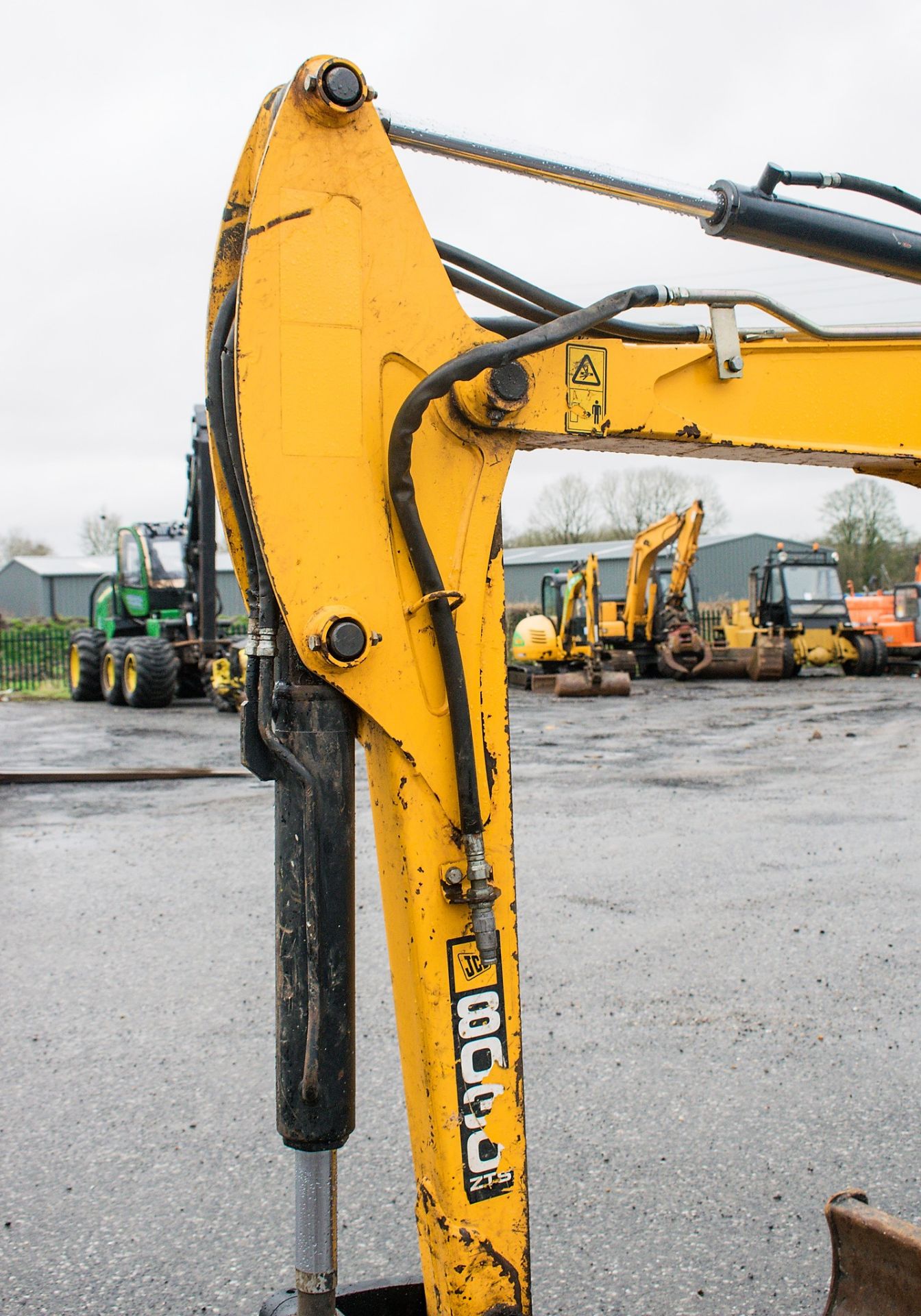 JCB 8030 ZTS 3 tonne rubber tracked mini excavator Year: 2013 S/N: 2021917 Recorded Hours: 2582 - Image 14 of 22