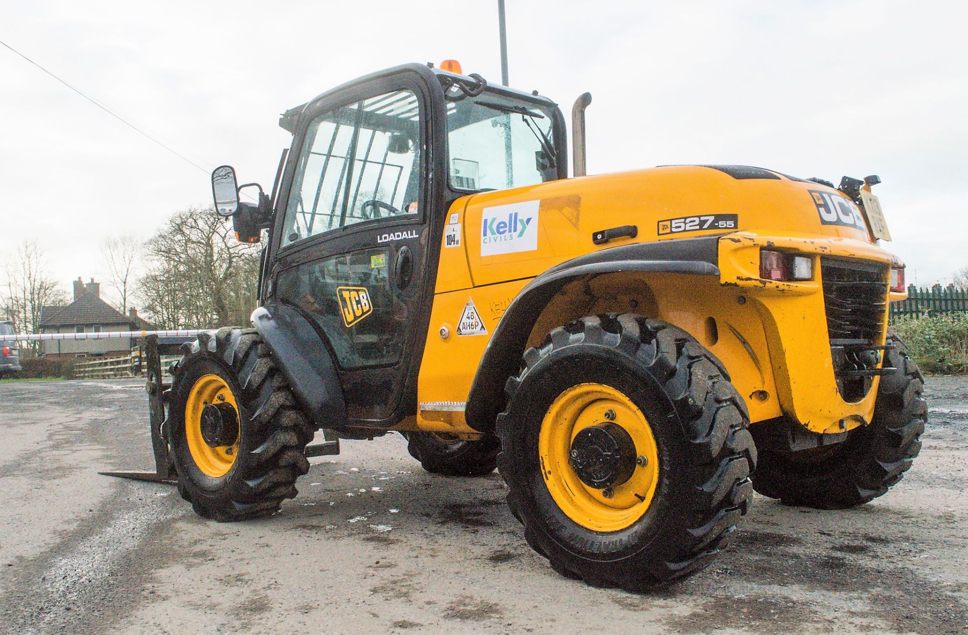 JCB 527-55 5.5 metre telescopic handler Year: S/N: 1419600 Recorded Hours: 3975 c/w rear camera - Image 3 of 20