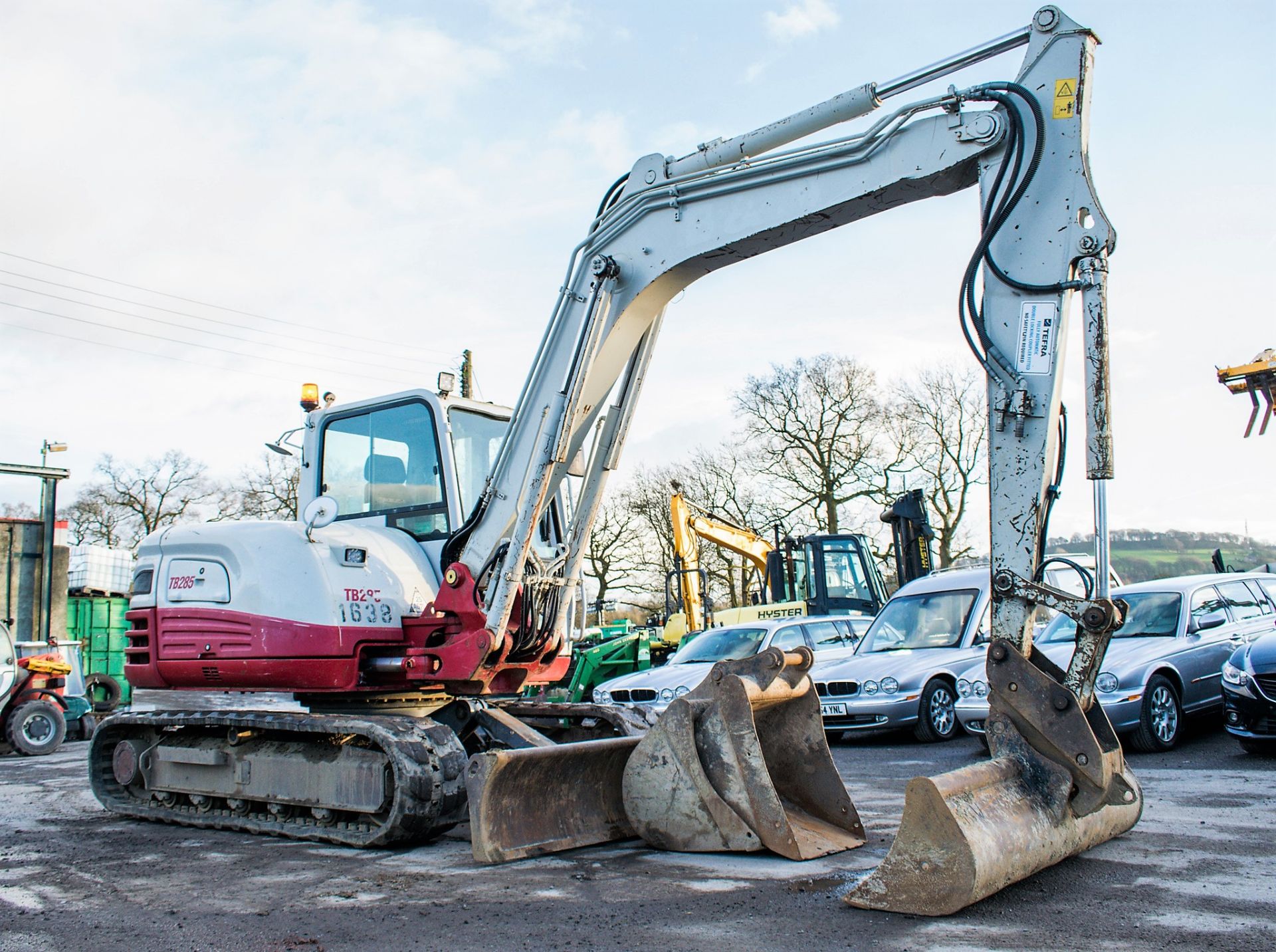 Takeuchi TB285 8.5 tonne rubber tracked excavator Year: 2013 S/N: 185000689 Recorded hours: 6505 - Image 2 of 21