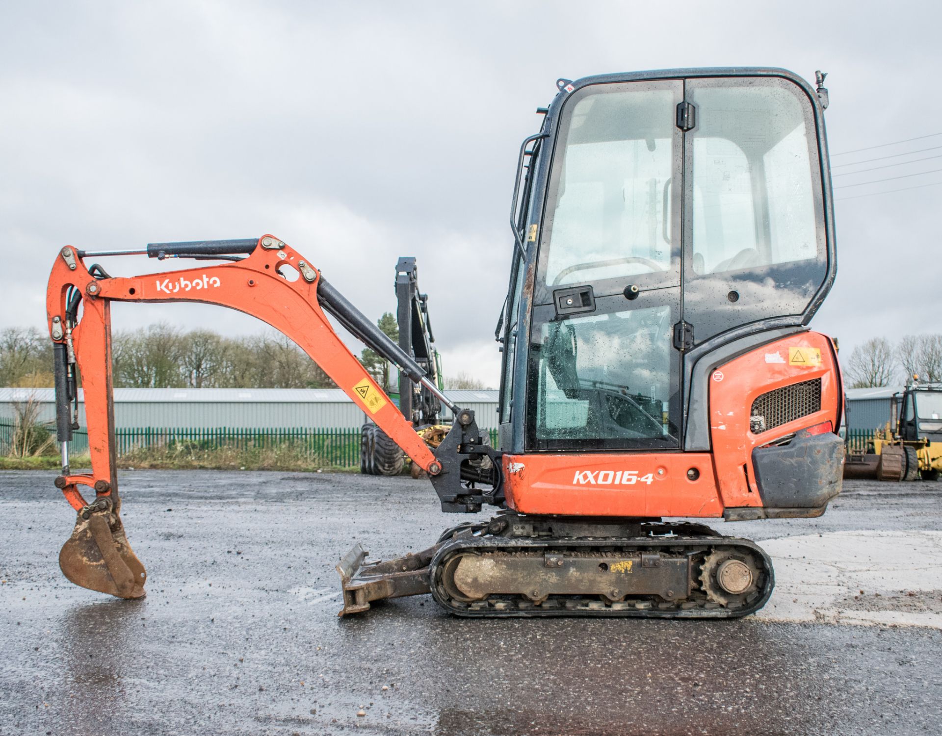 Kubota KX016.4 1.6 tonne rubber tracked mini excavator Year: 2014 S/N: 58172 Recorded hours: 1569 - Image 7 of 19