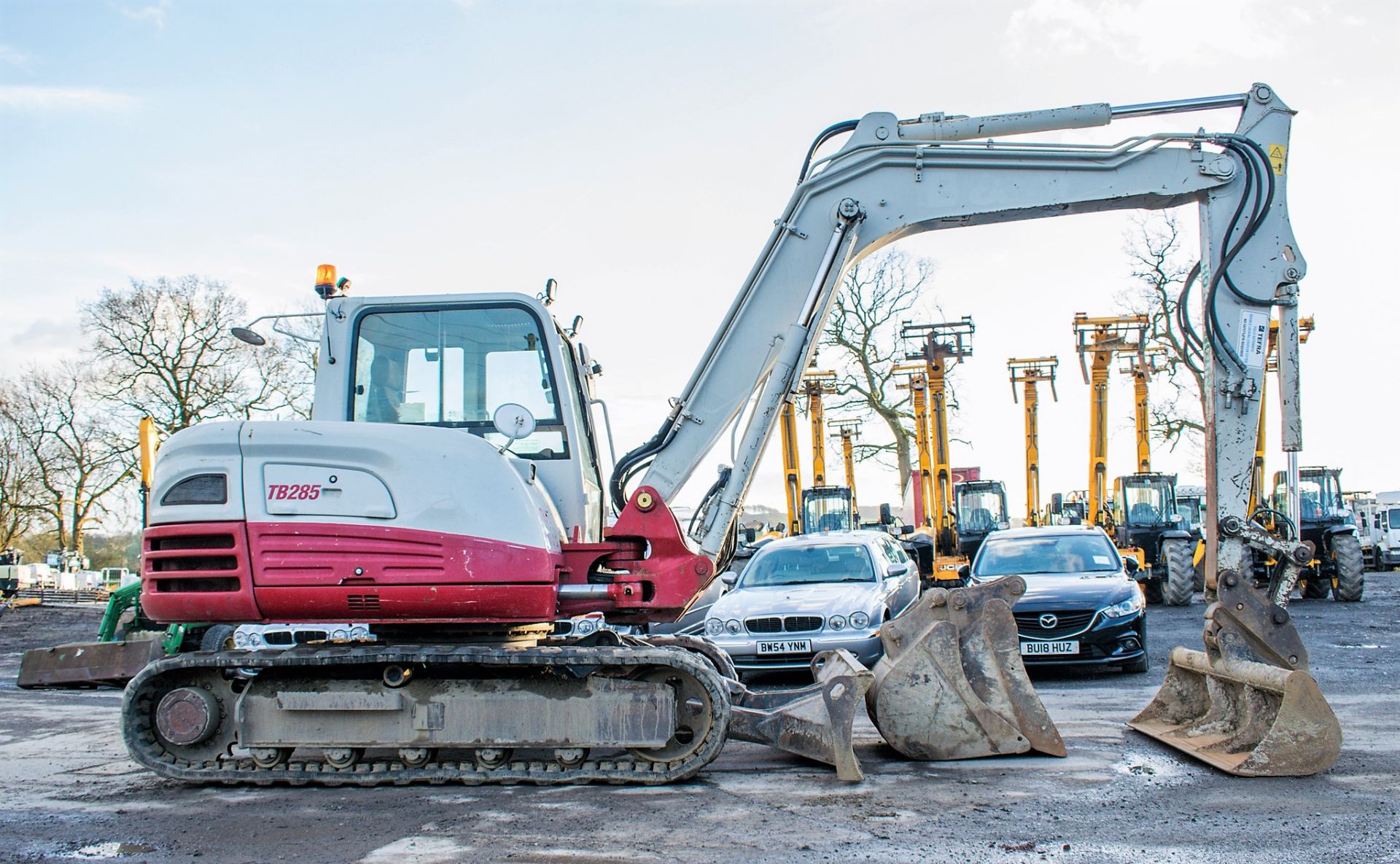 Takeuchi TB285 8.5 tonne rubber tracked excavator Year: 2013 S/N: 185000689 Recorded hours: 6505 - Image 8 of 21