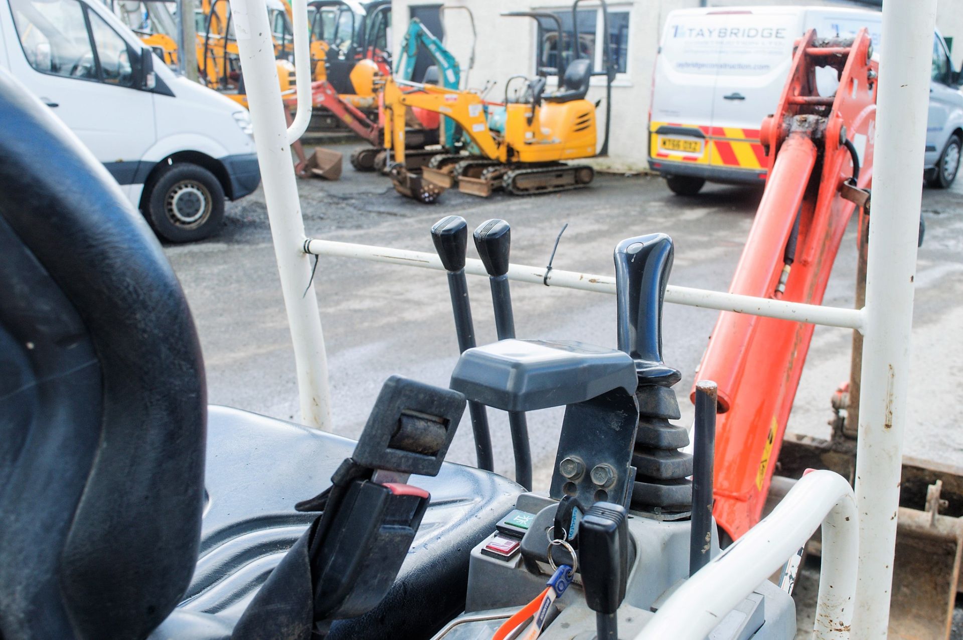 Kubota KX36-3 1.5 tonne rubber tracked mini excavator Year:  S/N: 7077625 Recorded Hours: 3396 - Image 19 of 21