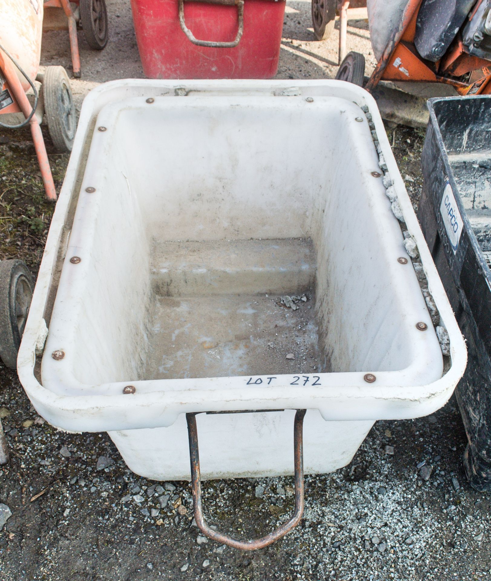 Plastic mortar tub