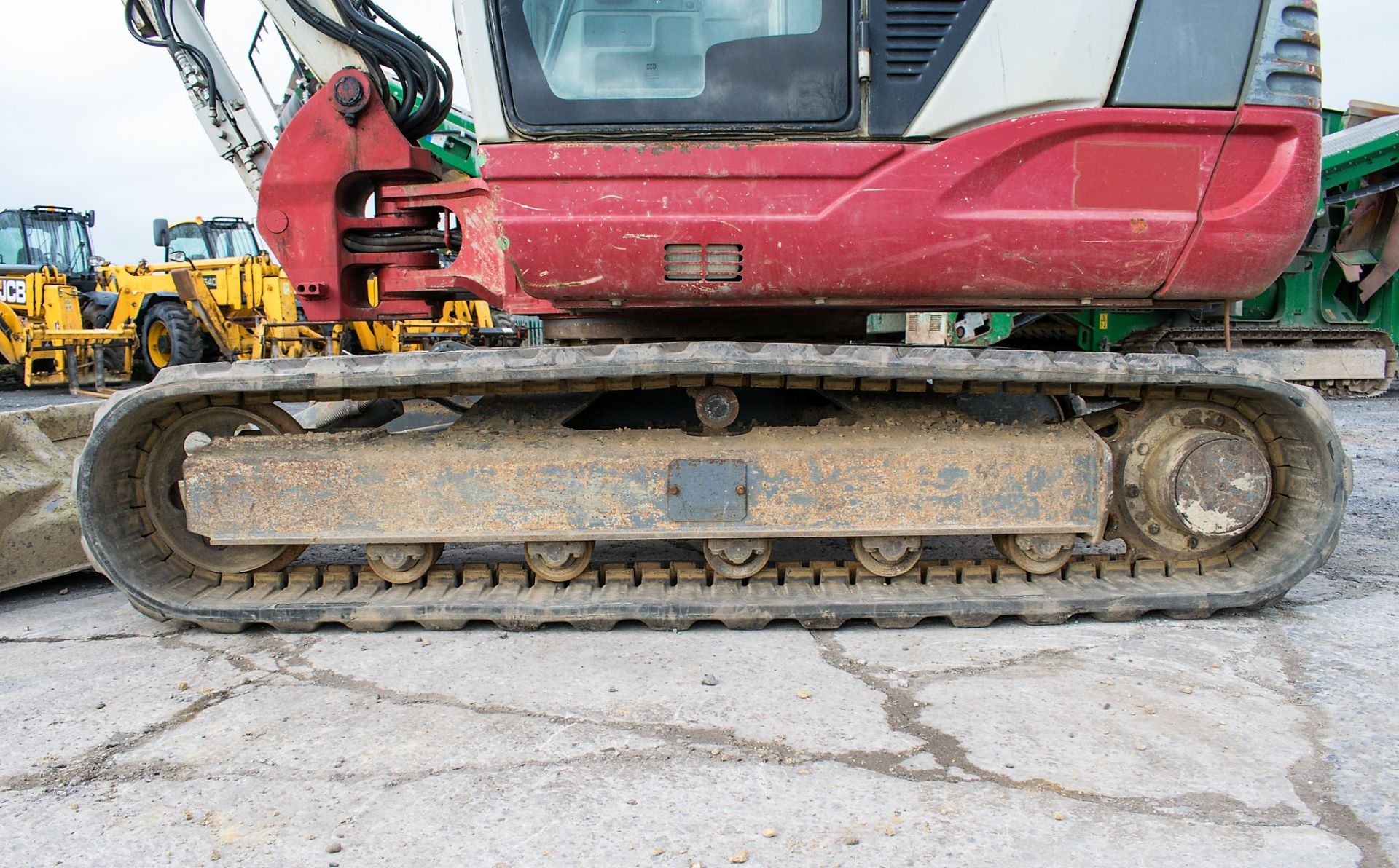 Takeuchi TB250 5 tonne rubber tracked excavator Year: 2014 S/N: 3660 Recorded Hours: 6247 blade, - Image 19 of 22