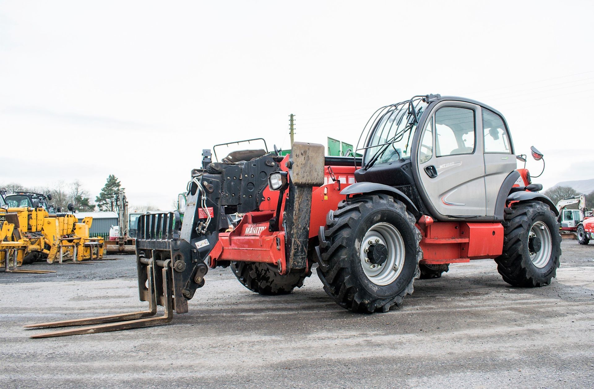 Manitou MT1840 18 metre telescopic handler Year: 2014 S/N: 942628 Recorded Hours: 4160 c/w sway