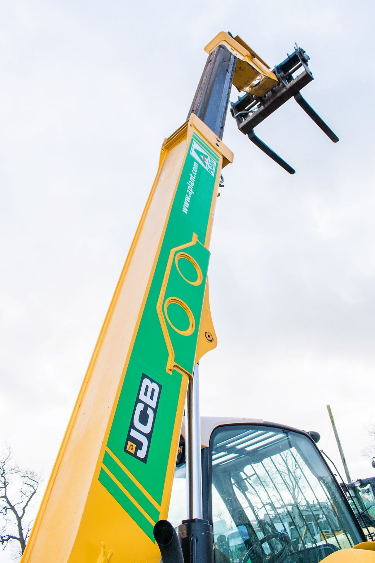 JCB 531-70 7 metre telescopic handler Year: 2014 S/N: 2341975 Reg No: Q120 OAL Recorded Hours: - Image 15 of 21