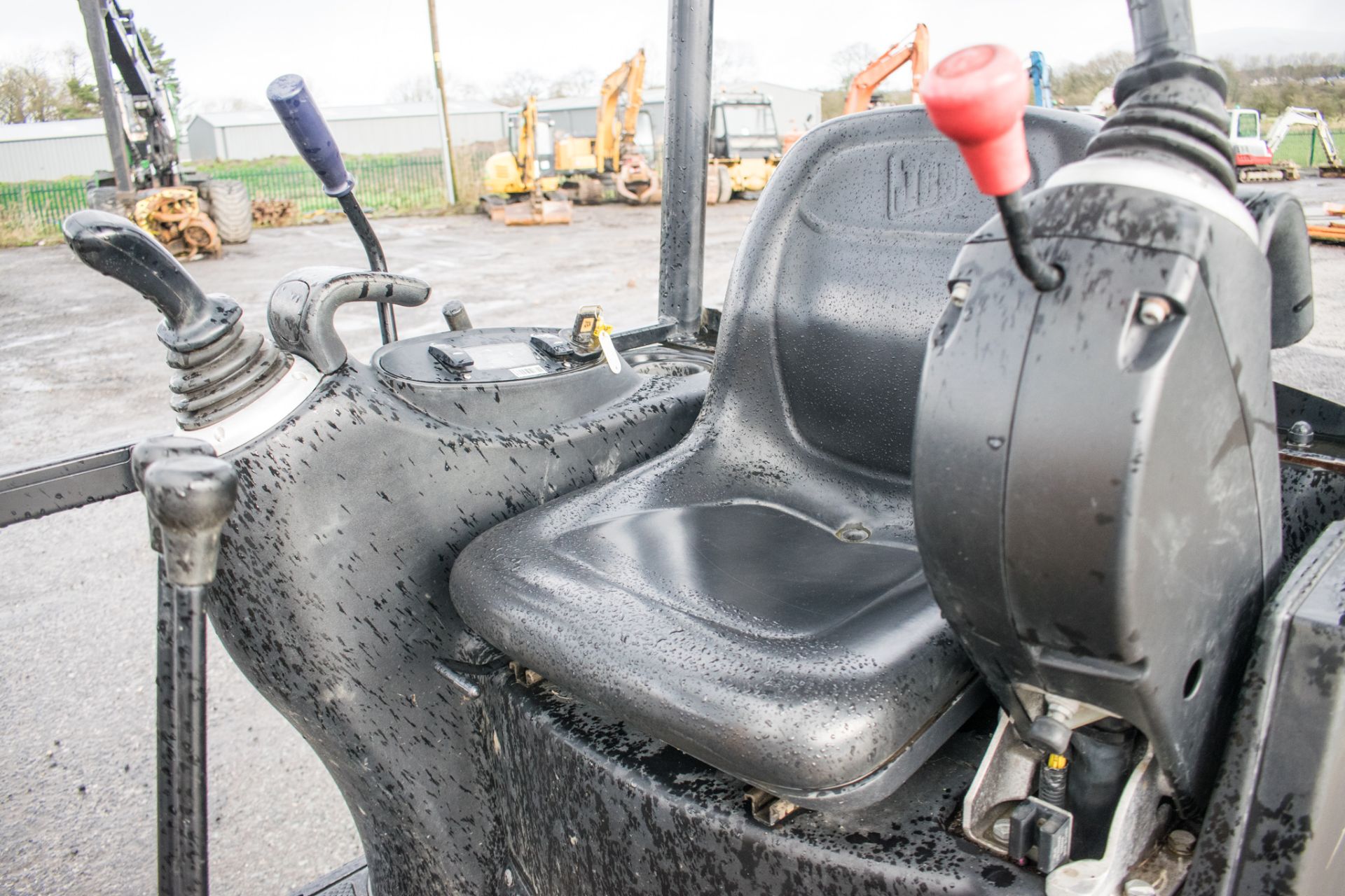 JCB 8014 1.5 tonne rubber tracked mini excavator Year: 2016 S/N: 75109 Recorded hours: 831 blade, - Image 19 of 20