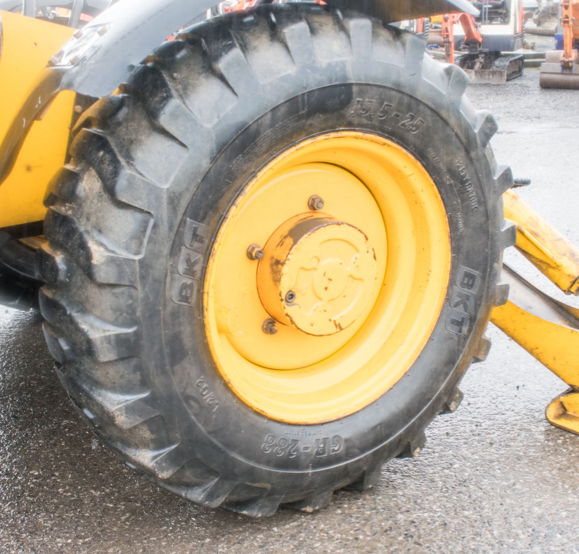 JCB 540-140 14 metre telescopic handler Year: 2006 S/N: 90215 Recorded hours: 6945 Z04 - Image 13 of 21