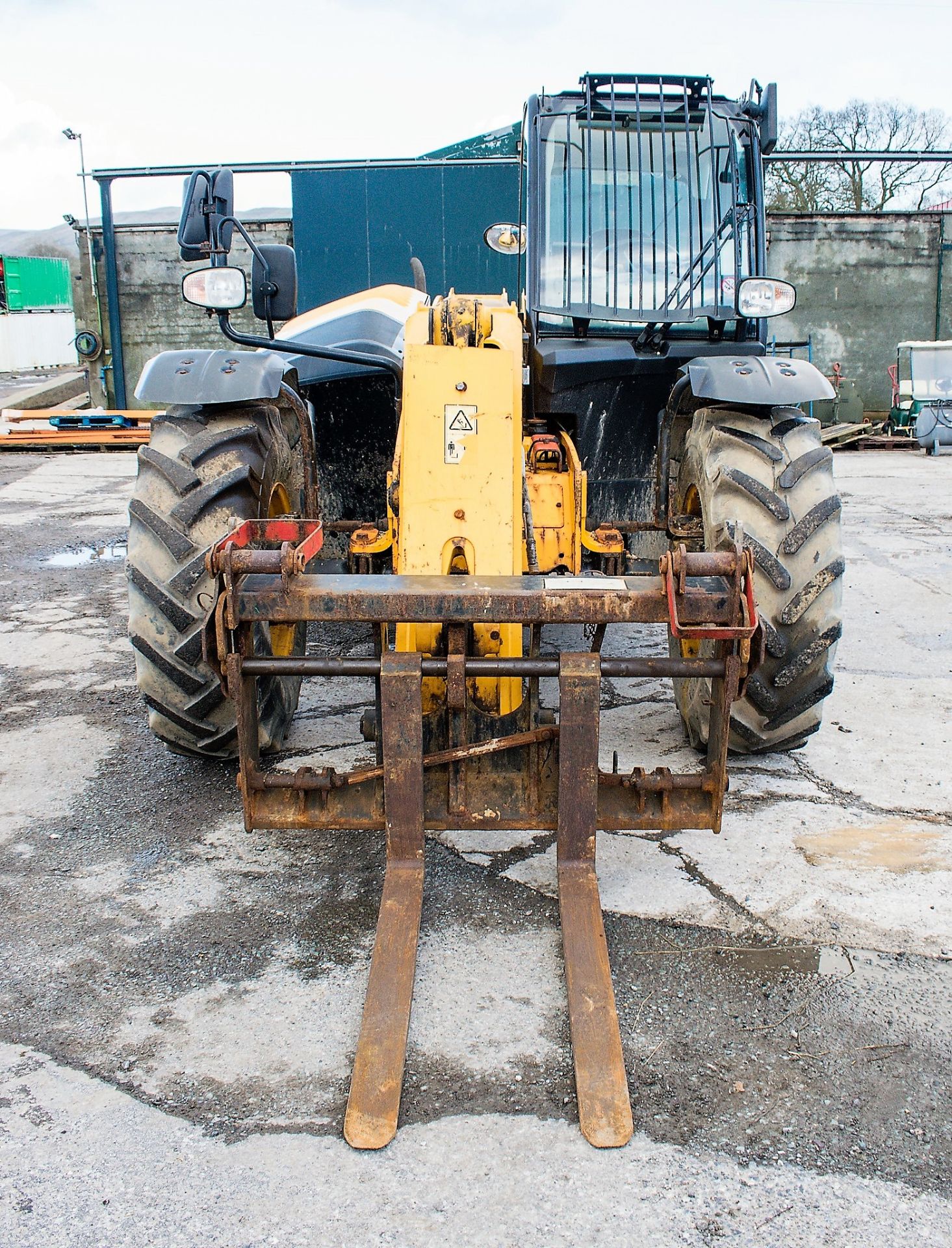 JCB 531-70 7 metre telescopic handler Year: 2013 S/N: 2176575 Reg No: MX13 PHY Recorded Hours: - Image 5 of 19
