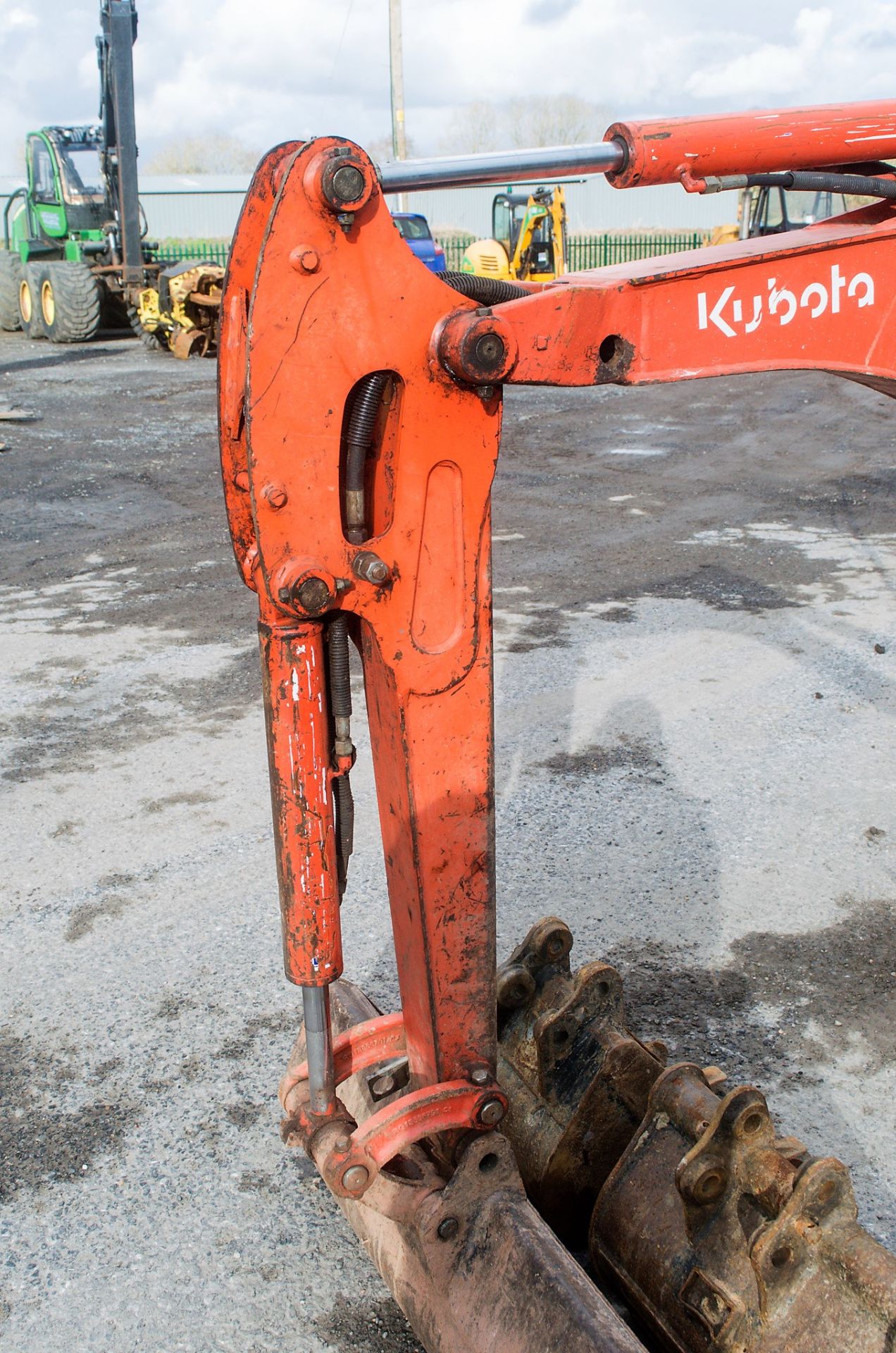 Kubota KX36-3 1.5 tonne rubber tracked mini excavator Year: 2004 S/N: 2Z055715 Recorded Hours: - Image 12 of 21