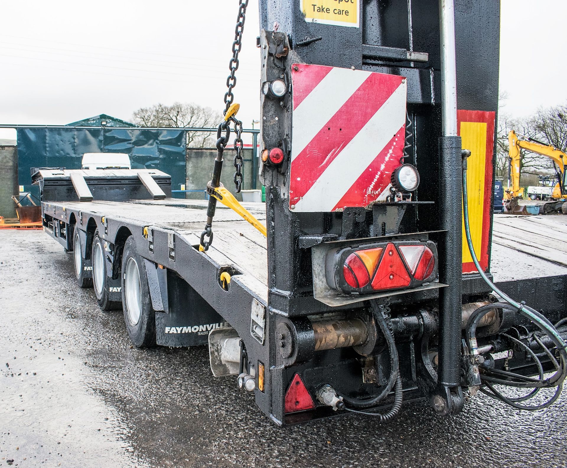 Faymonville STN-3U 13.6 metre step frame tri-axle low loader trailer  Year: 2010 S/N: 309100009291 - Image 9 of 26