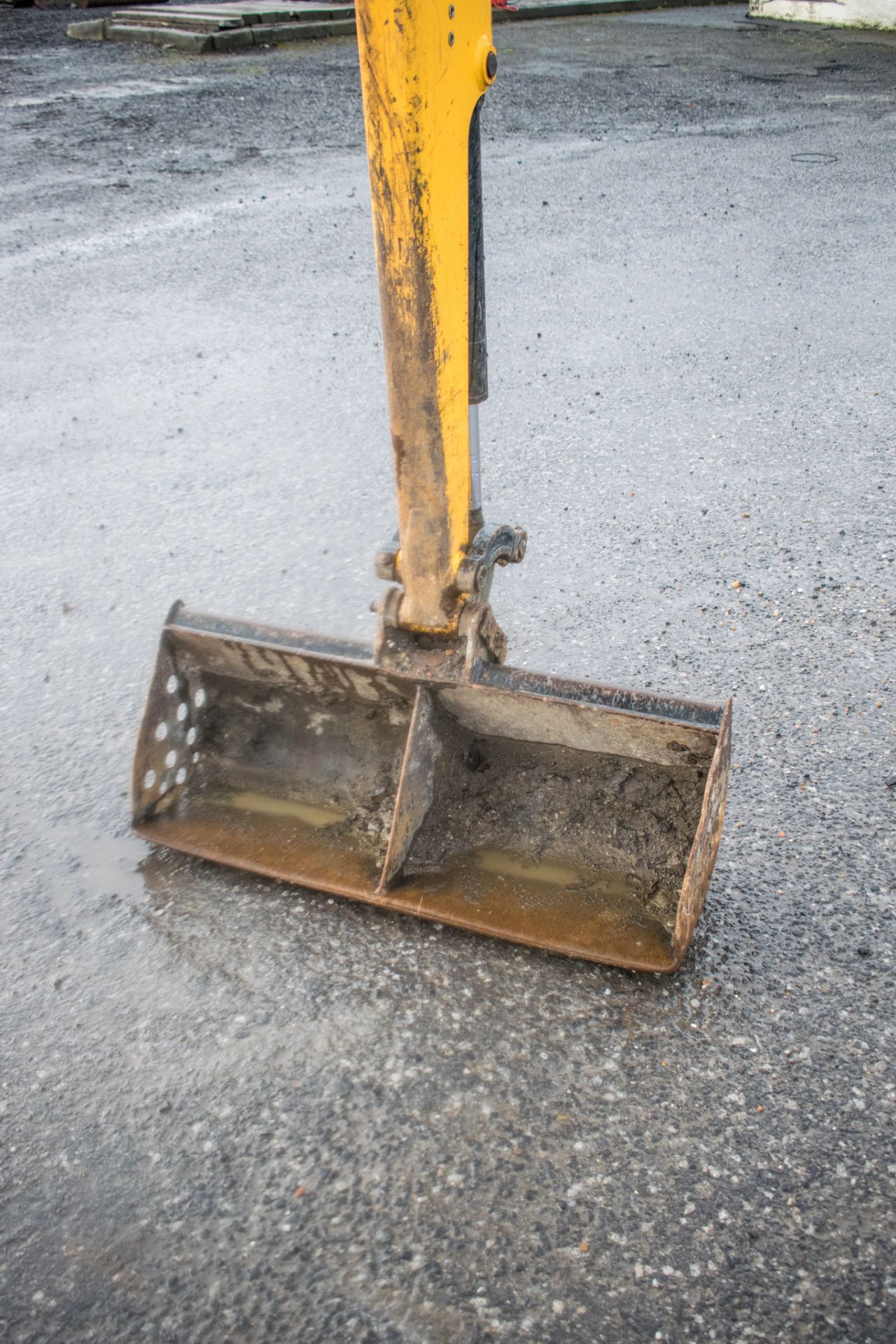 JCB 8014 1.5 tonne rubber tracked mini excavator Year: 2016 S/N: 75109 Recorded hours: 831 blade, - Image 10 of 20