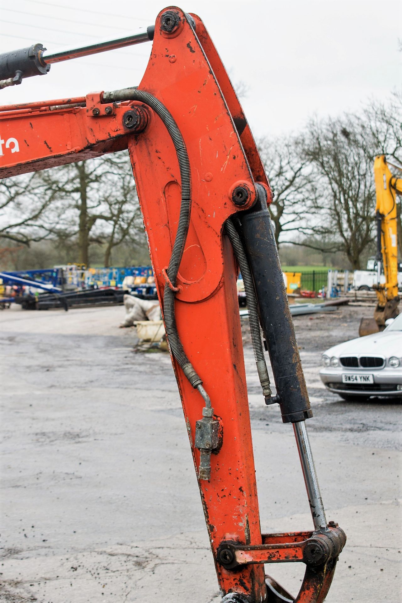 Kubota U25-3 2.5 tonne rubber tracked mini excavator Year: 2013 S/N: 25878 Recorded Hours: 2108 - Image 14 of 22