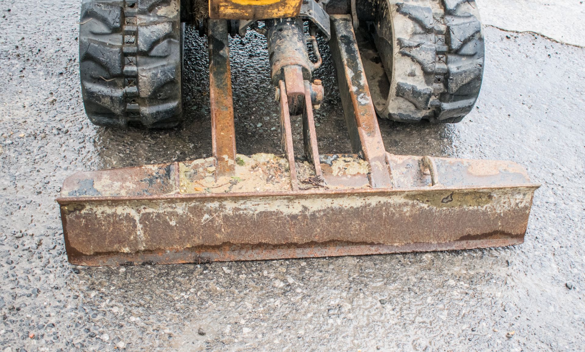 JCB 8014 1.5 tonne rubber tracked mini excavator Year: 2015 S/N: 71231 Recorded hours: 1028 LH16001 - Image 9 of 20