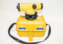 Topcon dumpy level c/w carry case