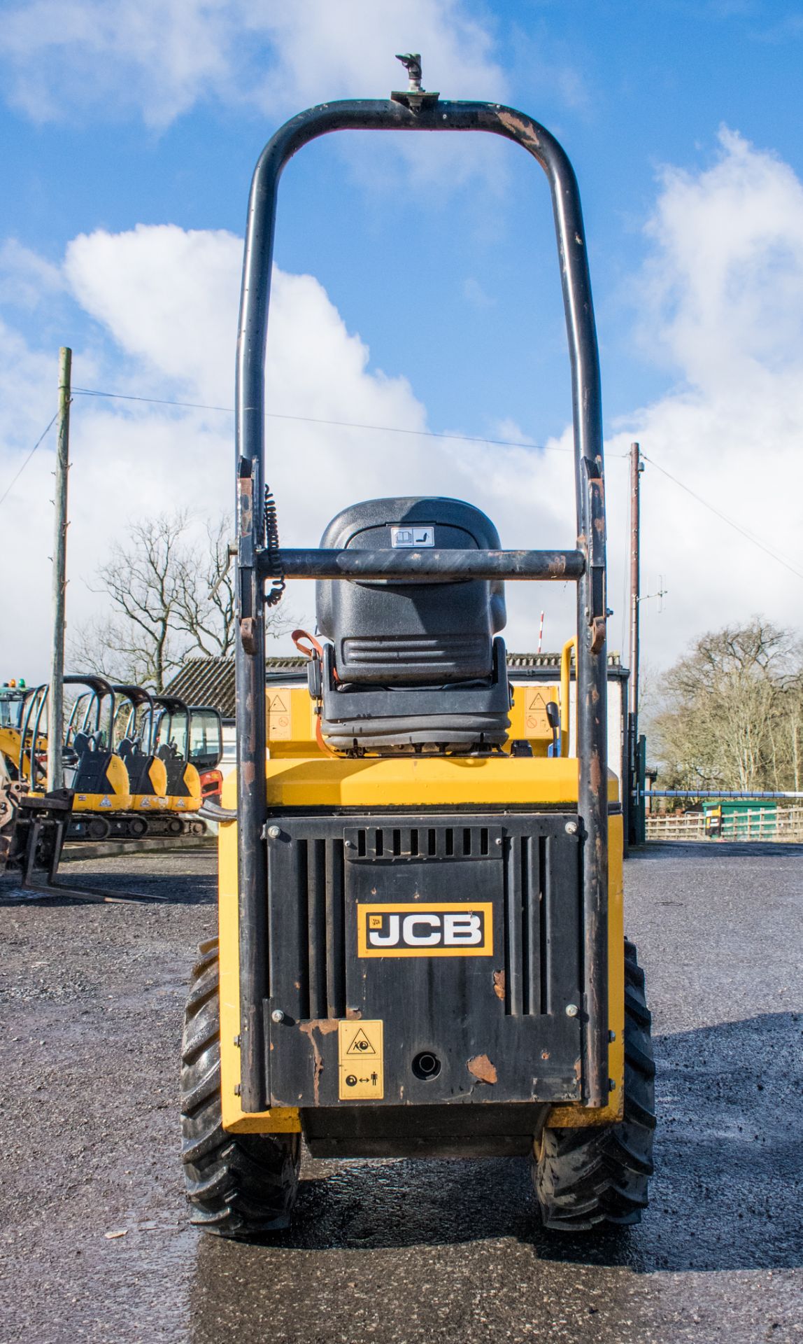 JCB 1THT 1 tonne high tip dumper  Year: 2016  S/N: RA2816 Recorded hours: 597 LH16019 - Image 5 of 18