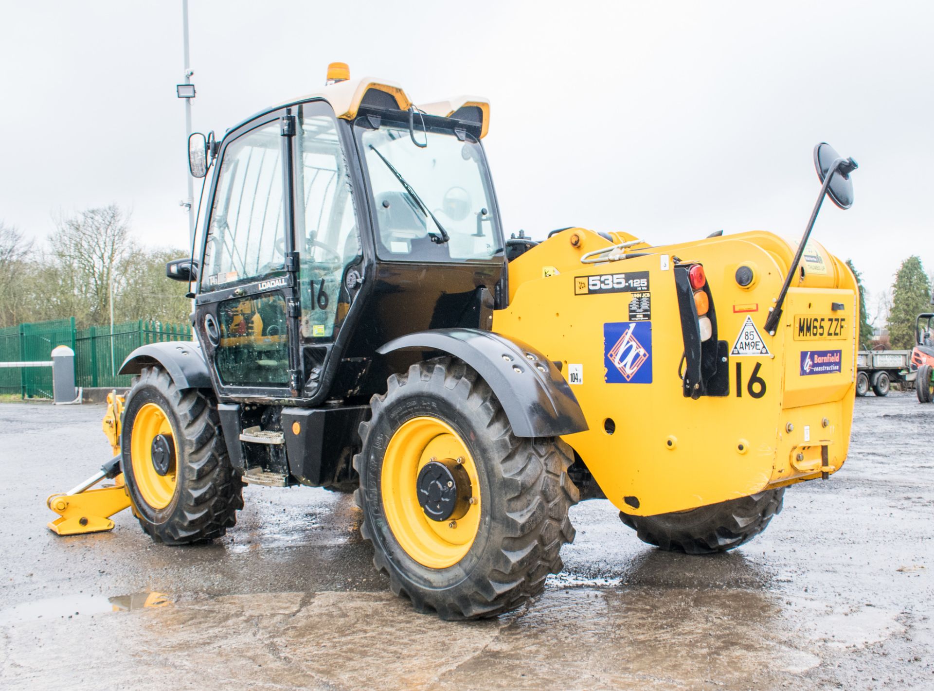 JCB 535-125 Hi Viz 12.5 metre telescopic handler  Year: 2015 S/N: 52464 Recorded hours: 2934 16 - Image 4 of 20