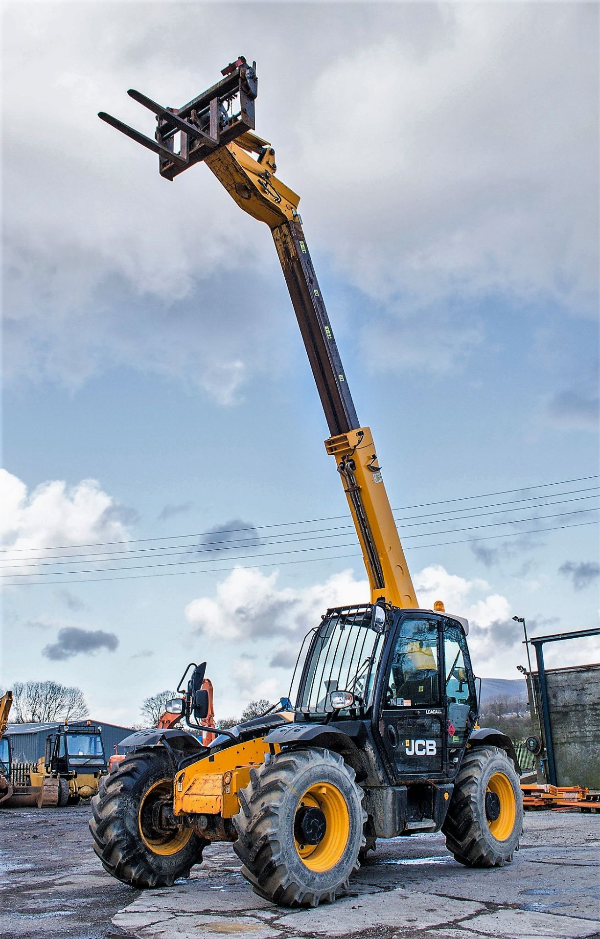 JCB 531-70 7 metre telescopic handler Year: 2013 S/N: 2176575 Reg No: MX13 PHY Recorded Hours: - Image 9 of 19