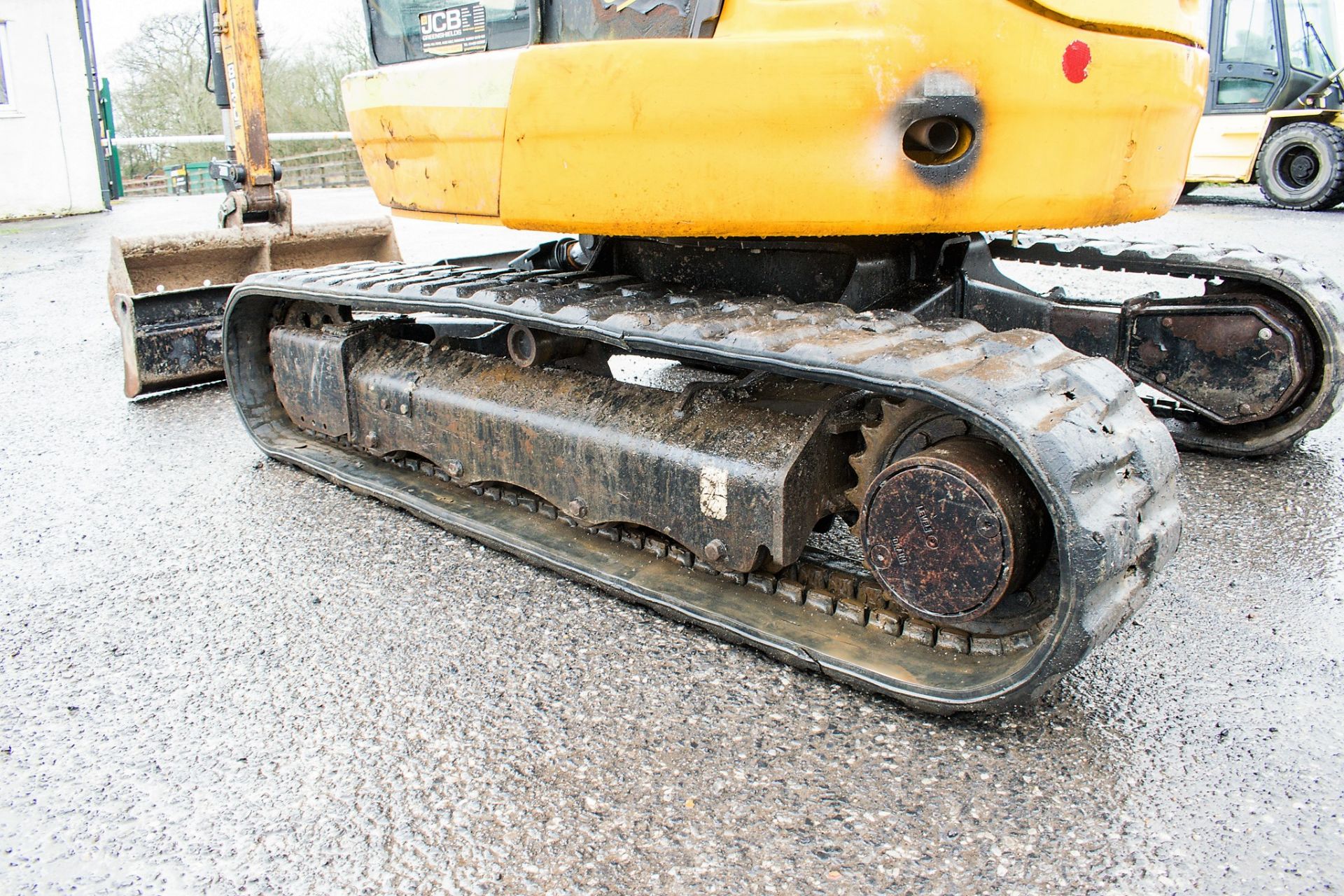 JCB 8030 ZTS 3 tonne rubber tracked mini excavator Year: 2013 S/N: 2021917 Recorded Hours: 2582 - Image 9 of 22