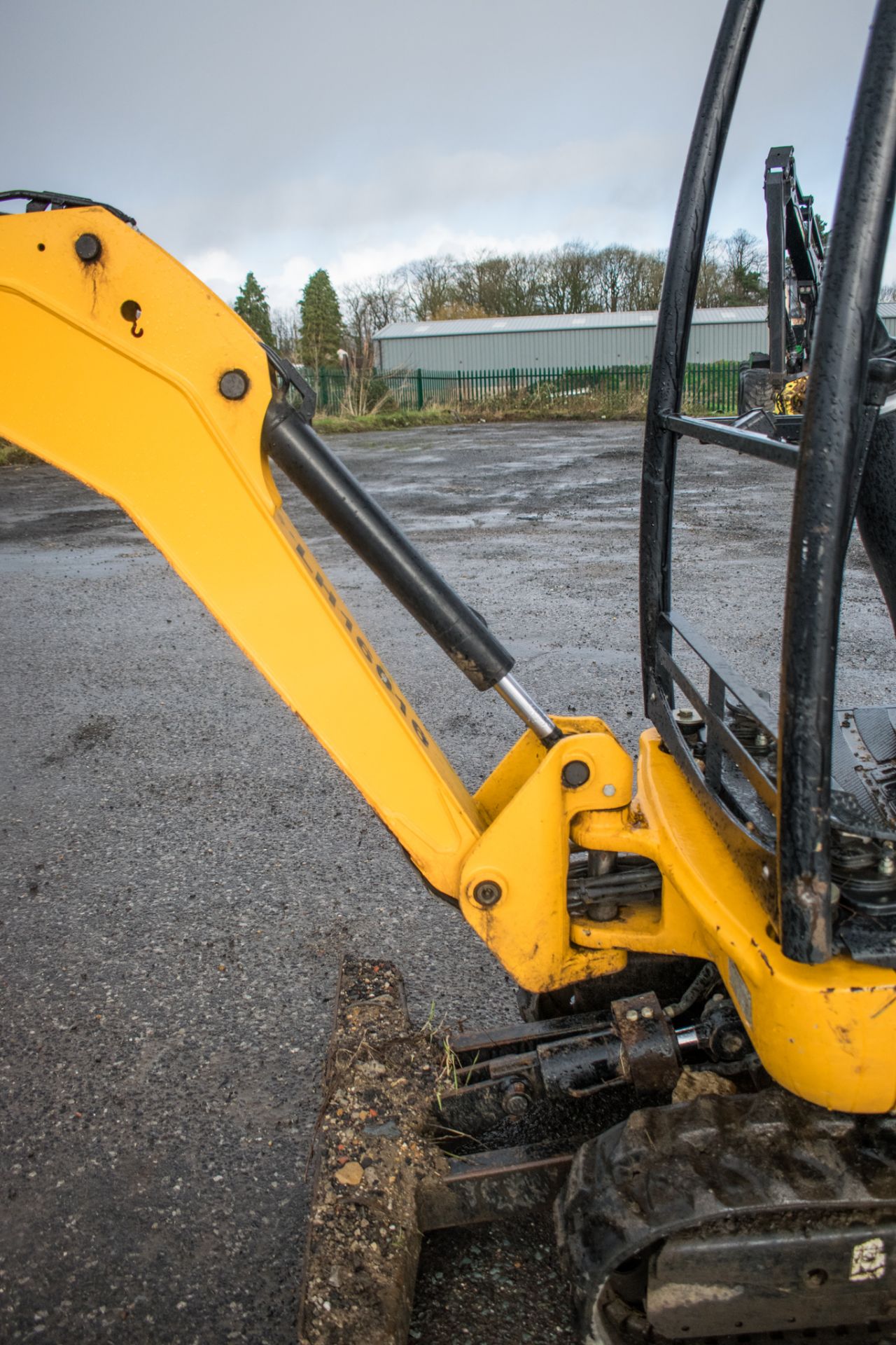 JCB 8014 1.5 tonne rubber tracked mini excavator Year: 2016 S/N: 75109 Recorded hours: 831 blade, - Image 14 of 20