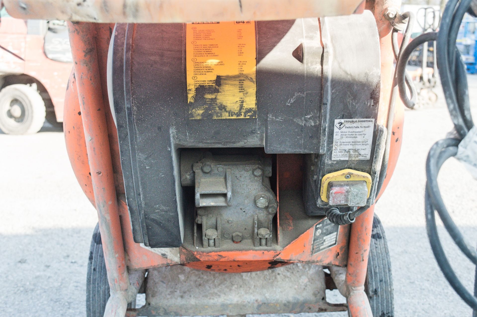 Belle 150 Minimix 110v cement mixer - Image 2 of 2