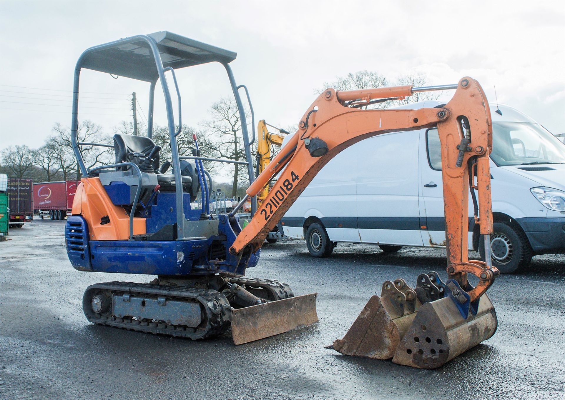 Kubota KX36-3 1.5 tonne rubber tracked mini excavator Year: S/N: Recorded Hours: 3731 blade, piped & - Image 2 of 20