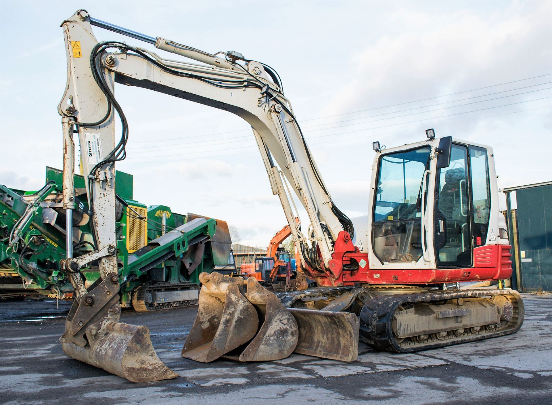 Takeuchi TB285 8.5 tonne rubber tracked excavator Year: 2013 S/N: 185000689 Recorded hours: 6505