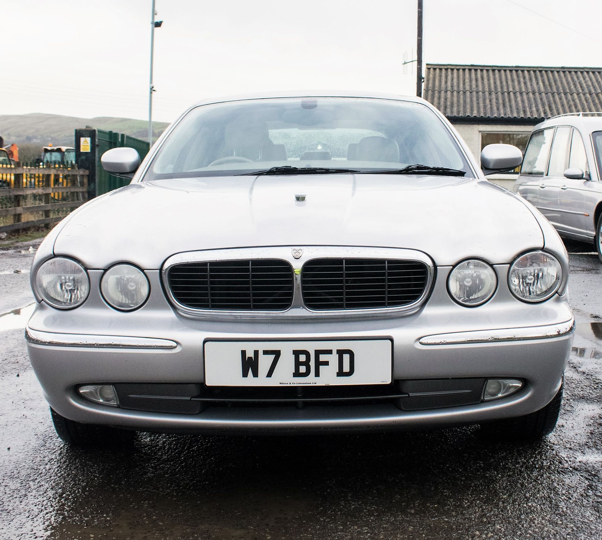 Jaguar XJ6 V6 automatic stretch Limousine Registration Number: BW54 YNM (Registration Number - Image 5 of 20