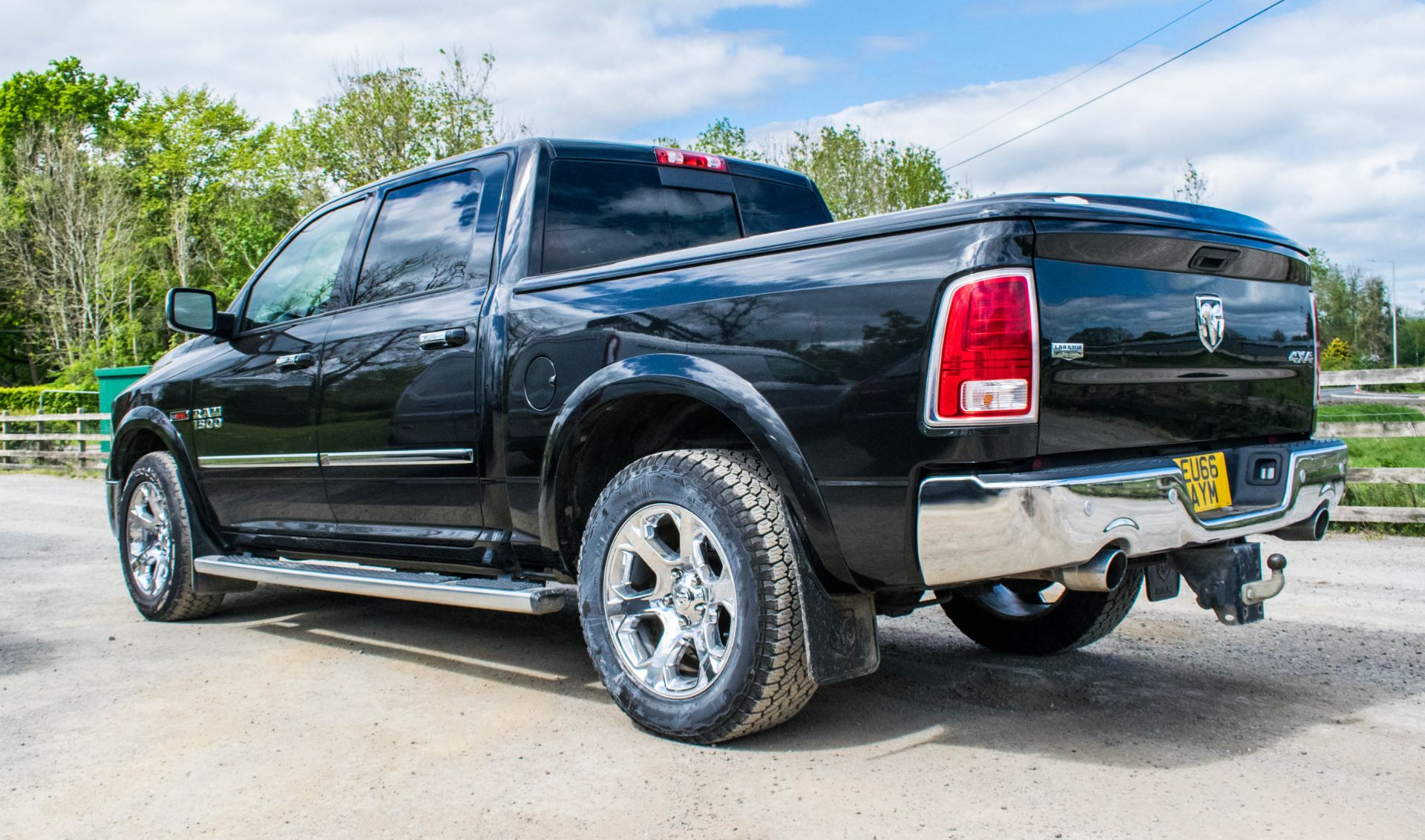 Dodge Ram 1500 4wd 3.0 eco diesel double cab pick up  Reg No; EU 66 AYM  Date of UK Reg; 01/11/ - Image 4 of 23