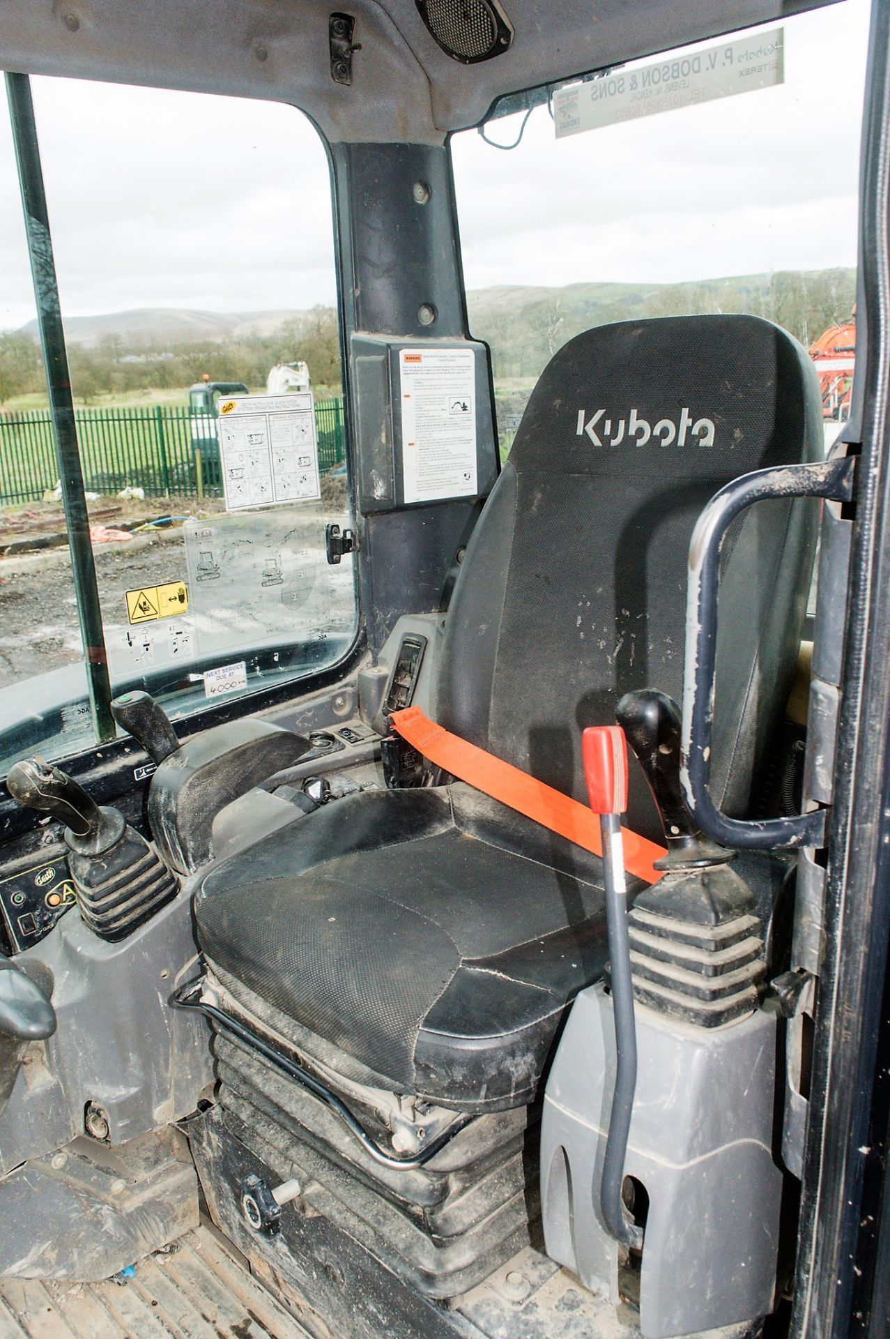 Kubota U55-4 5.5 tonne rubber tracked mini excavator Year: 2012 S/N: 51331 Recorded Hours: 5431 - Image 20 of 23