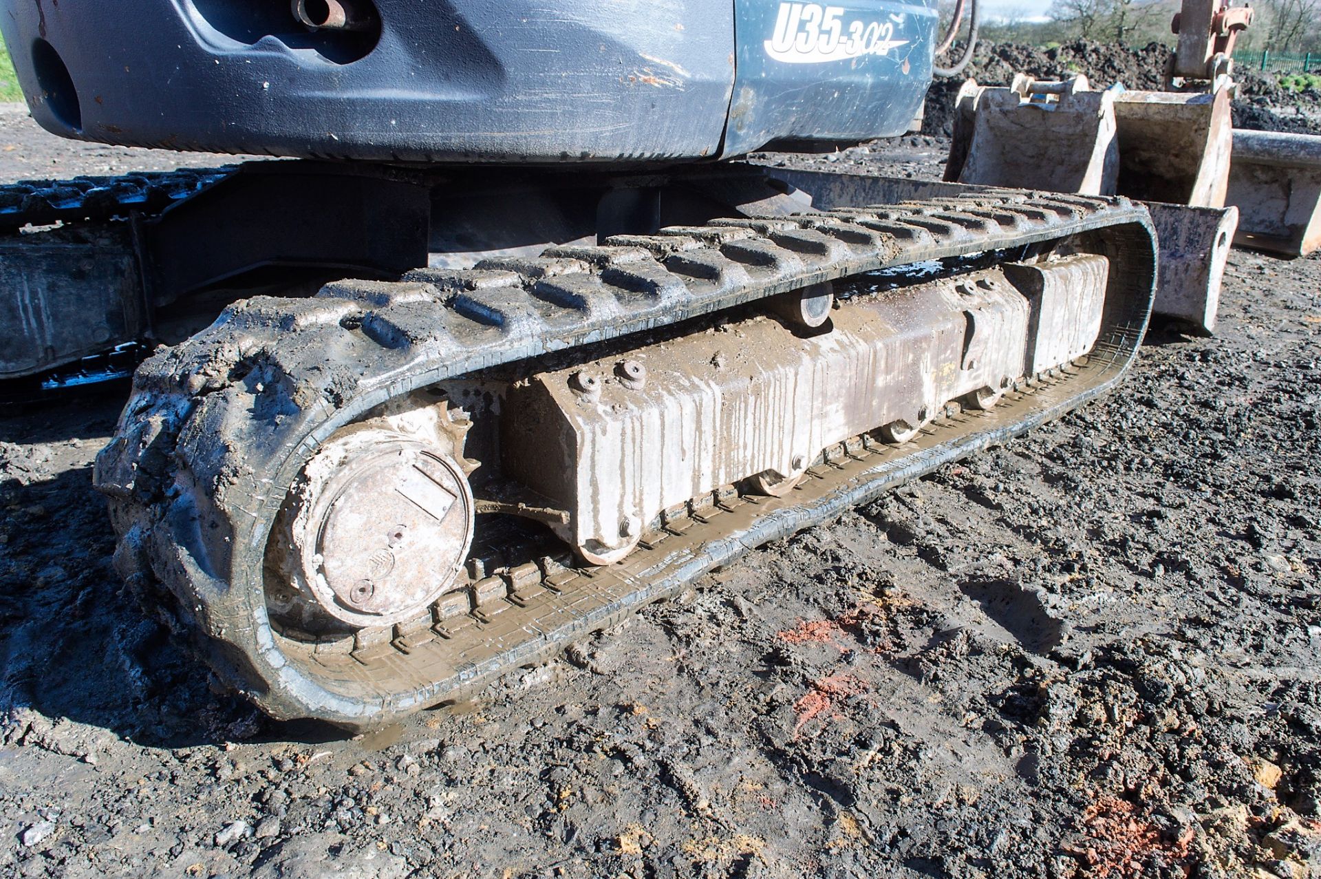 Kubota U35-3 3.5 tonne rubber tracked mini excavator Year: 2010 S/N: 80912 Recorded Hours: blade, - Image 9 of 23