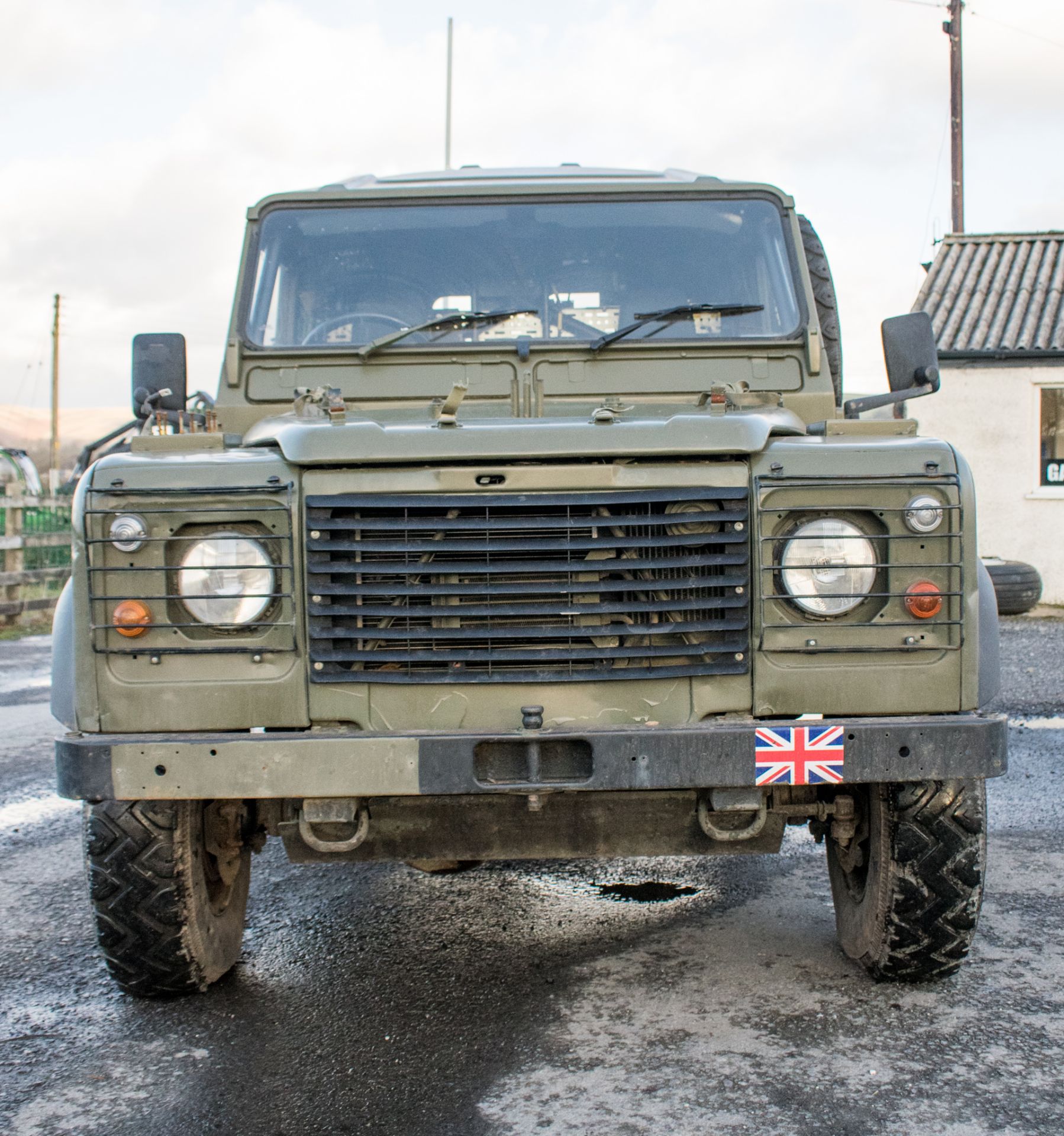 Land Rover Defender 90 Wolf 300 TDI 4wd TUL hard top utility vehicle (EX MOD) Date into Service: - Image 5 of 27