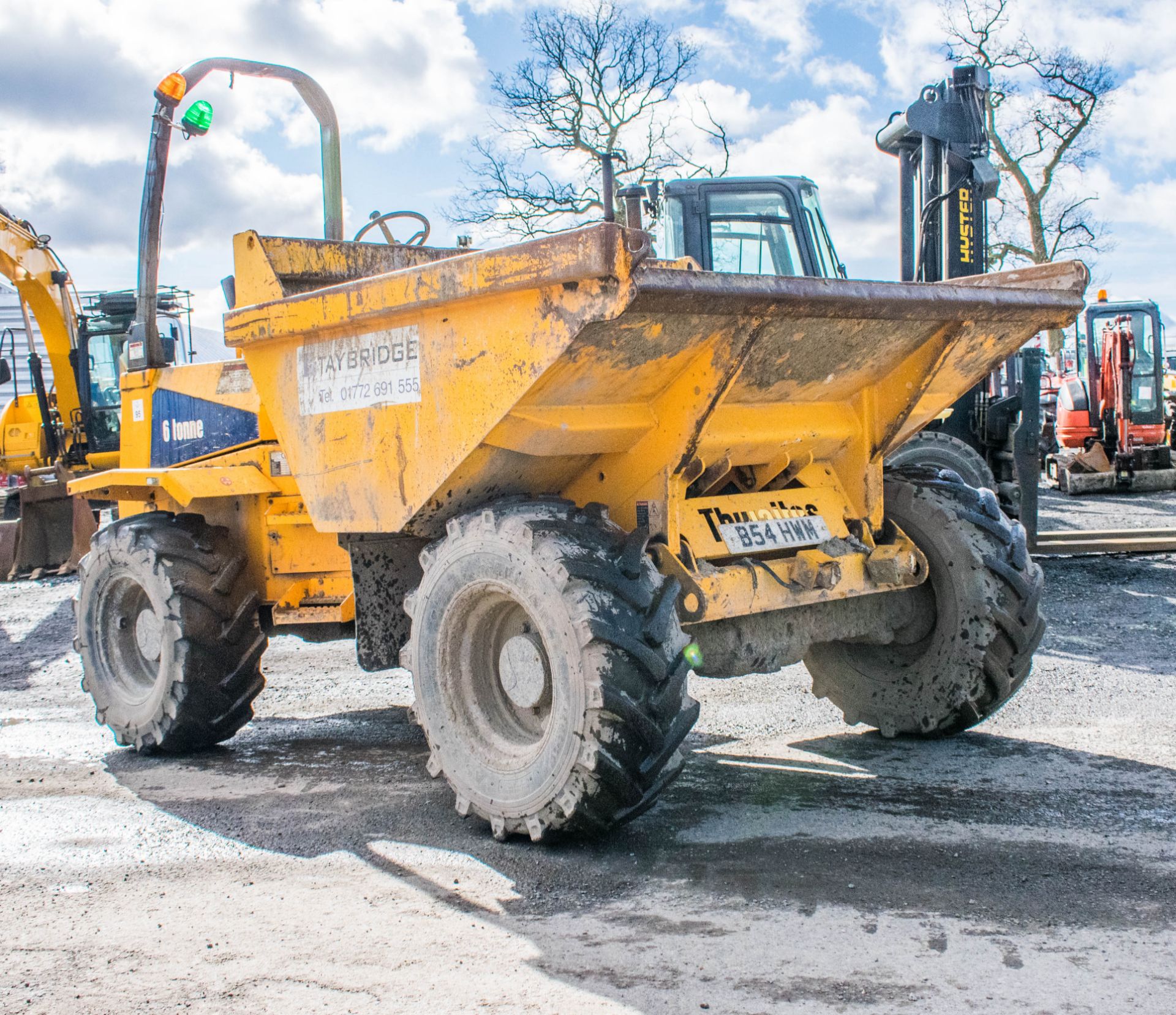 Thwaites 6 tonne straight skip dumper Year: 2007 S/N: 2652 Recorded Hours: 2395 71 - Image 2 of 17