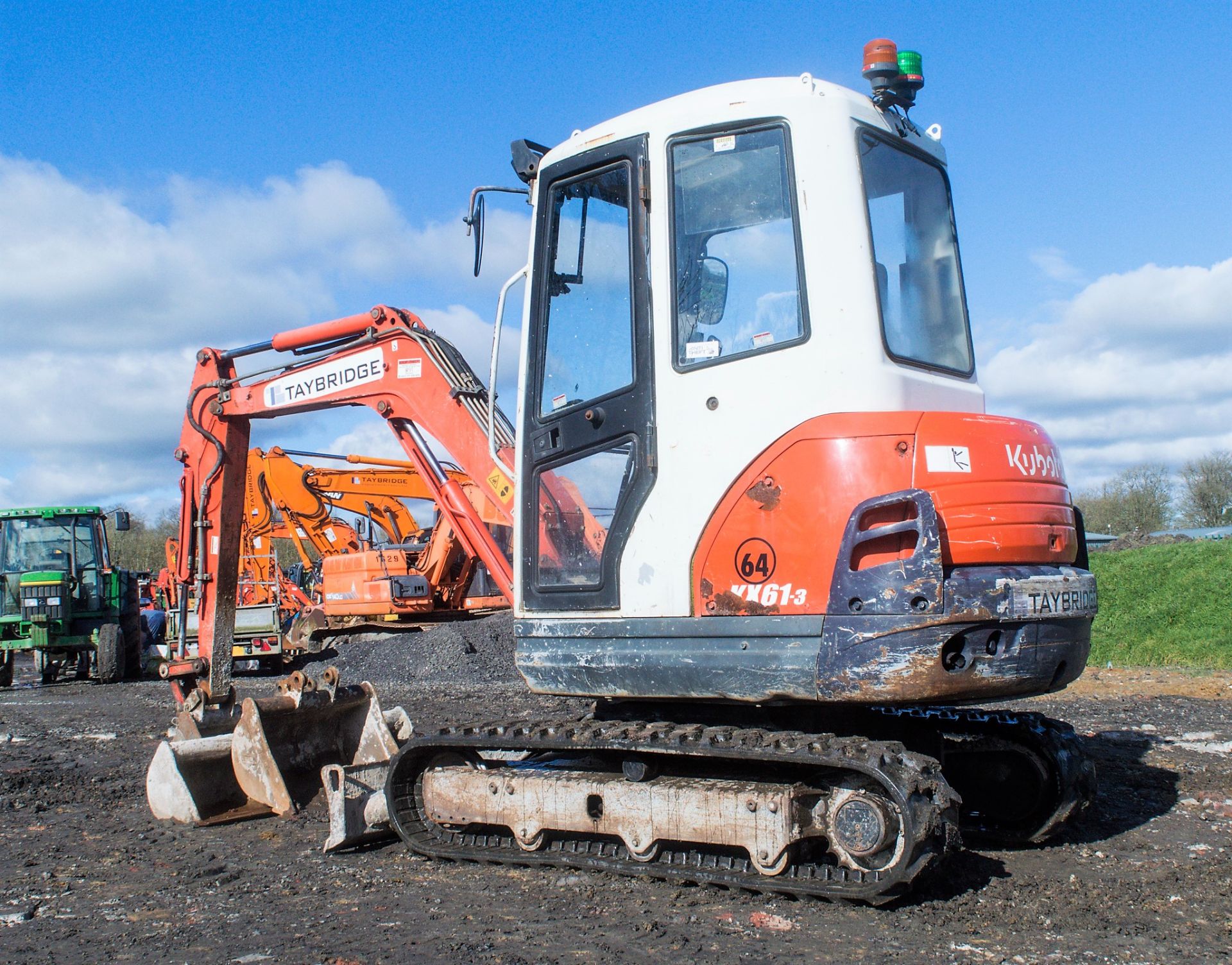 Kubota KX61-3 2.6 tonne rubber tracked mini excavator Year: 2006 S/N: 75311 Recorded Hours: 7076 - Image 3 of 23