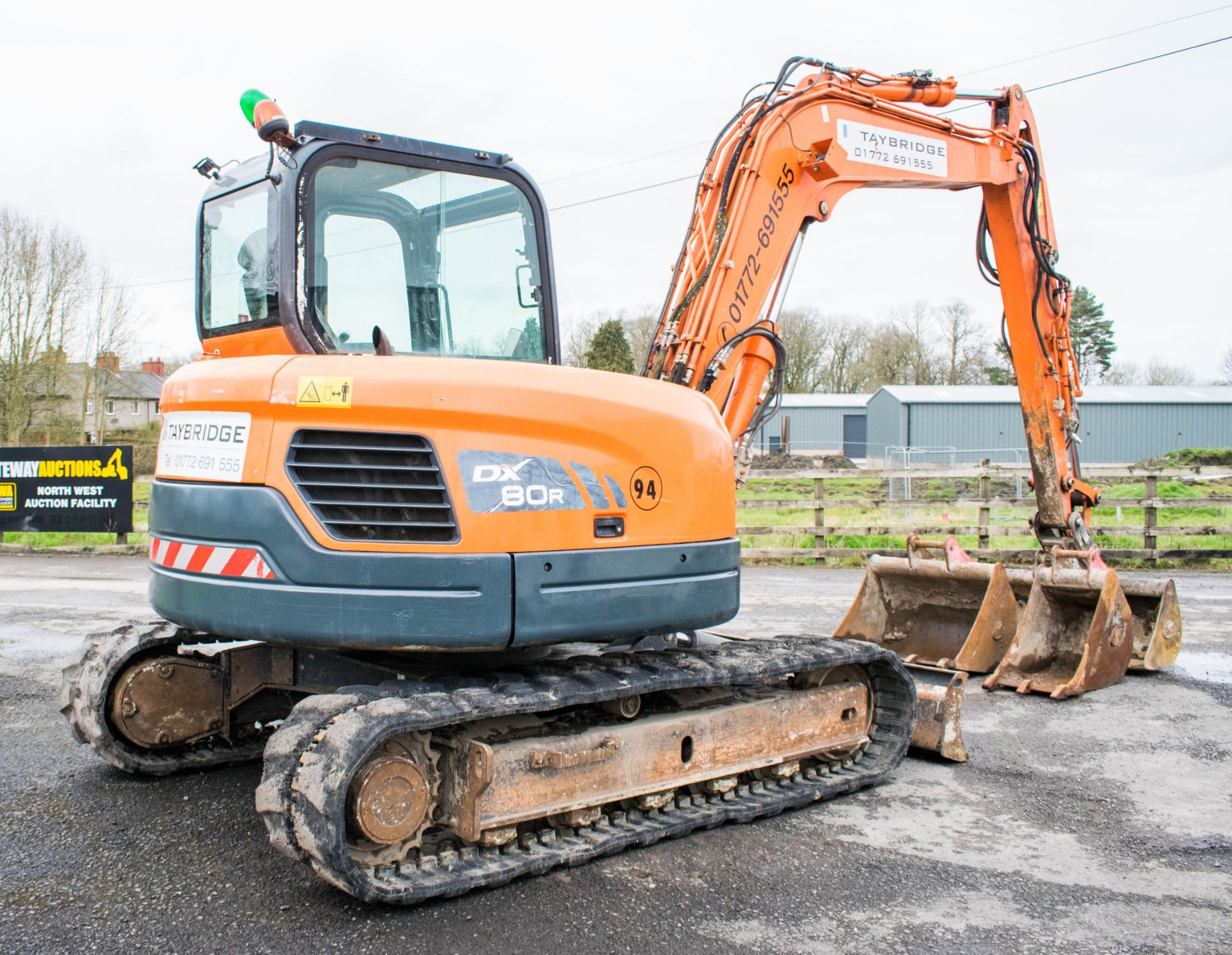 Doosan DX80R 8 tonne rubber tracked midi excavator Year: 2013 S/N: 50913 Recorded Hours: 4751 blade, - Image 3 of 22