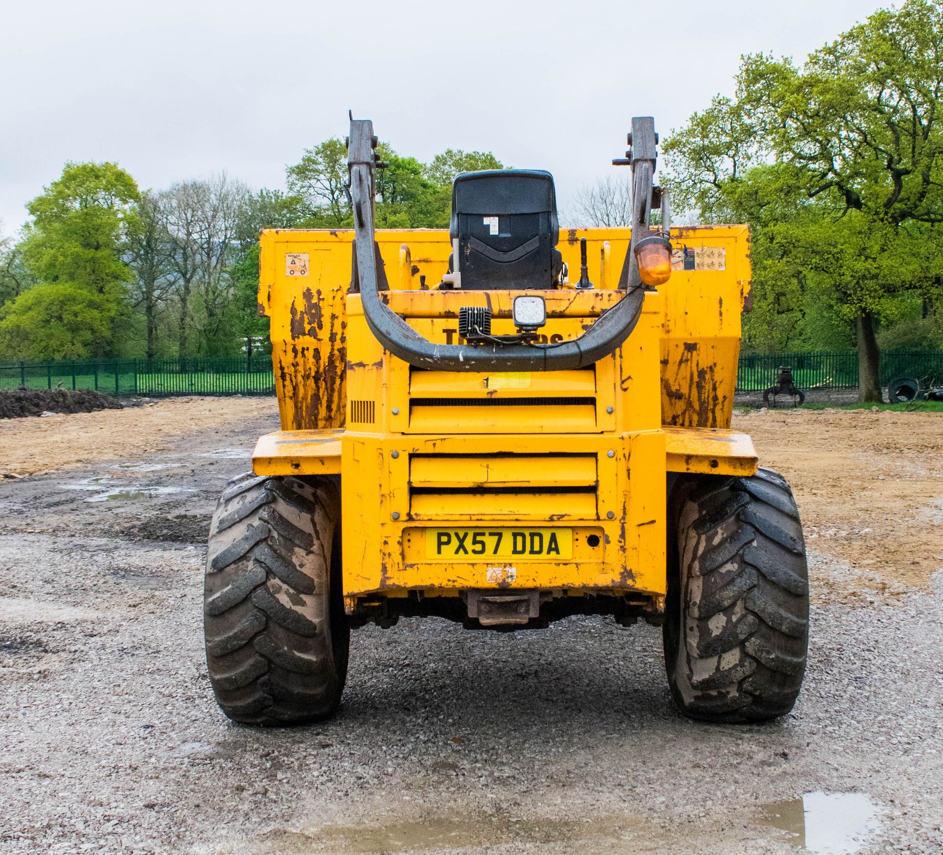 Thwaites 9 tonne straight skip dumper  Year: 2008 S/N: B5227 Recorded Hours: 4181 834 - Image 6 of 18