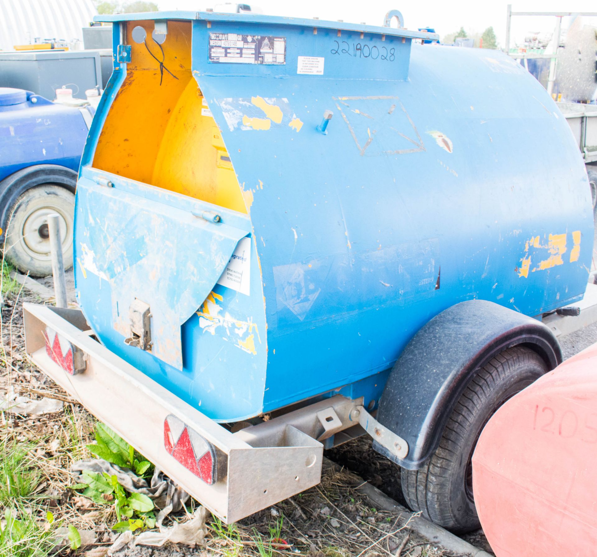 Western 250 gallon fast tow bunded fuel bowser  221A0028 - Image 2 of 2