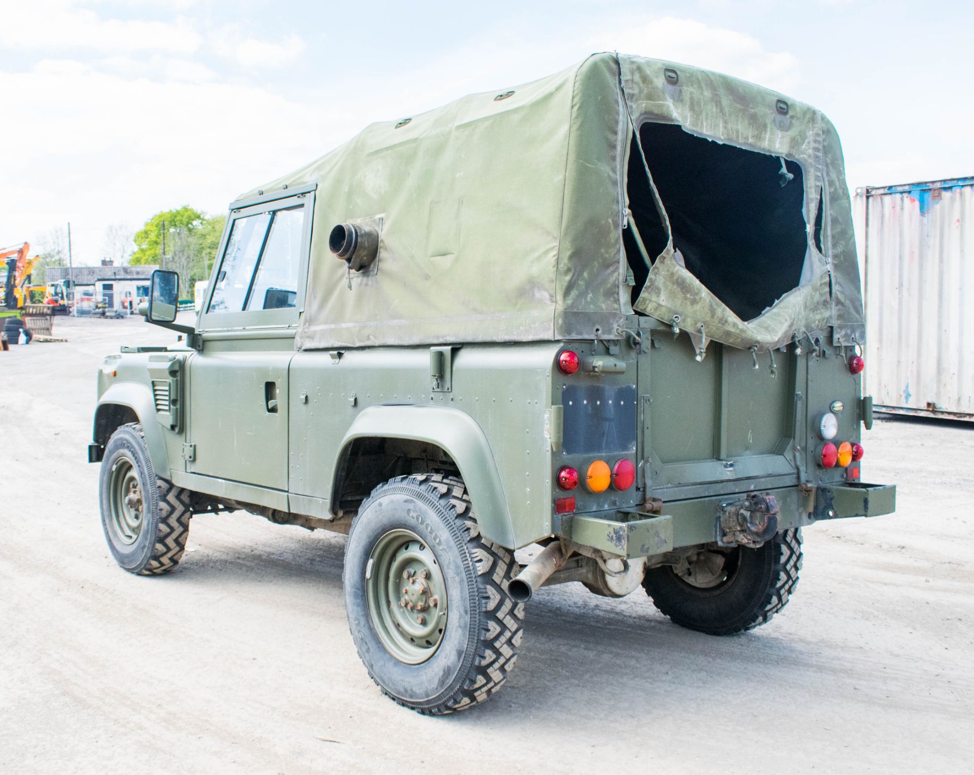 Land Rover Defender 90 Wolf 300 TDI 4wd soft top utility vehicle (EX MOD) Date into Service: 02/03/ - Image 4 of 21