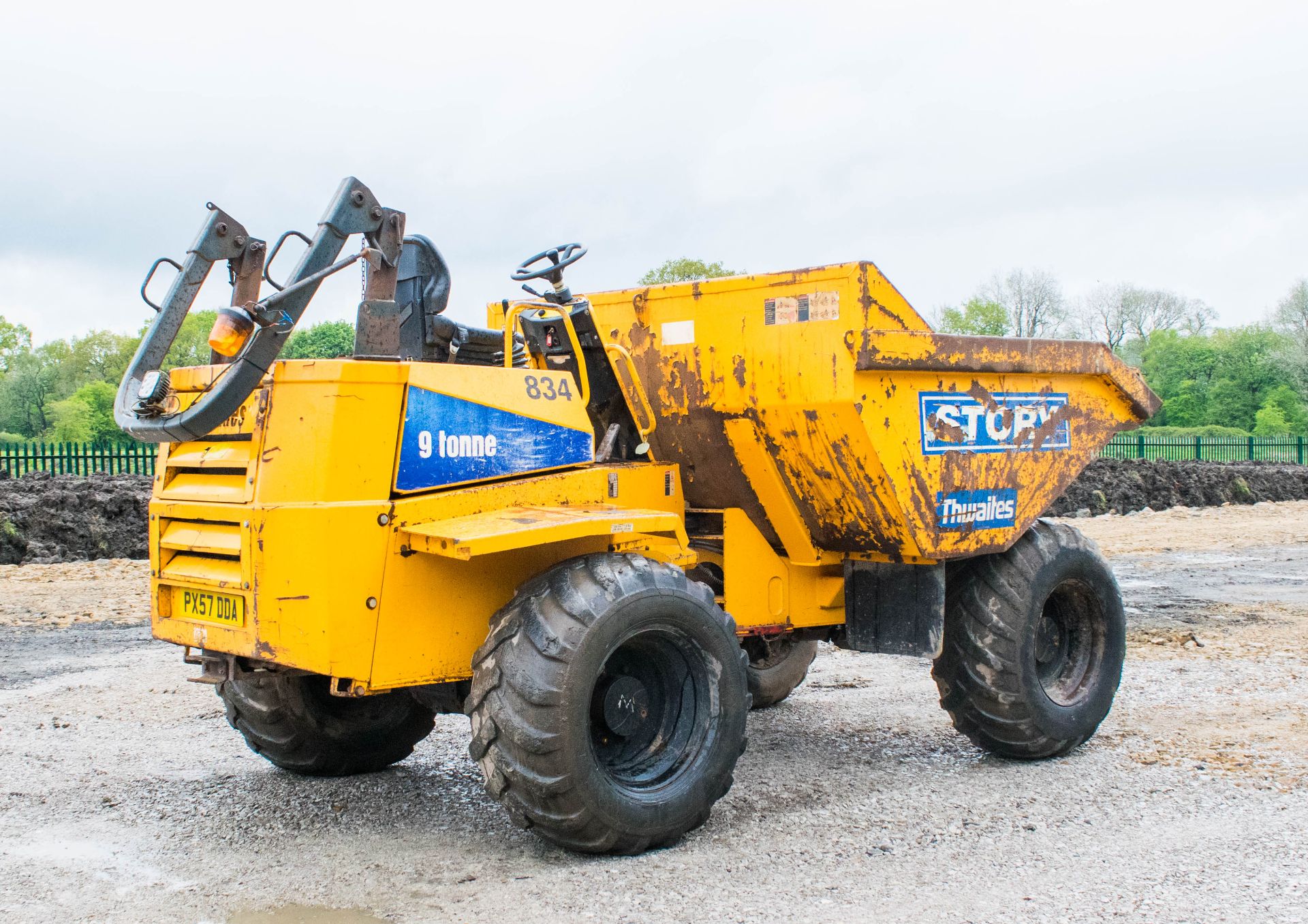 Thwaites 9 tonne straight skip dumper  Year: 2008 S/N: B5227 Recorded Hours: 4181 834 - Image 3 of 18