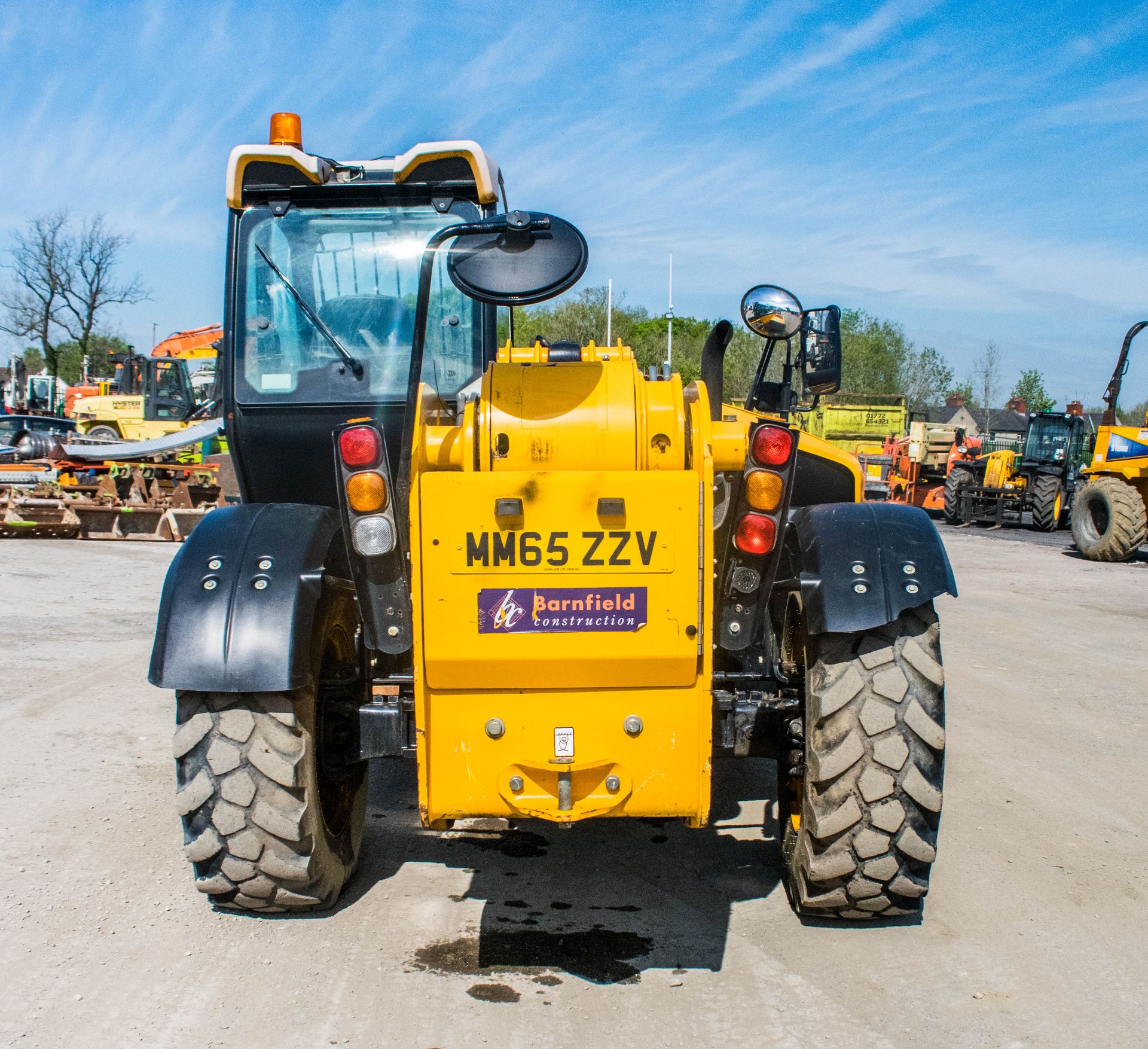 JCB 535-125 Hi-Viz 12.5 metre telescopic handler Year: 2015 S/N: 52466 Recorded hours: 3223 - Image 6 of 21