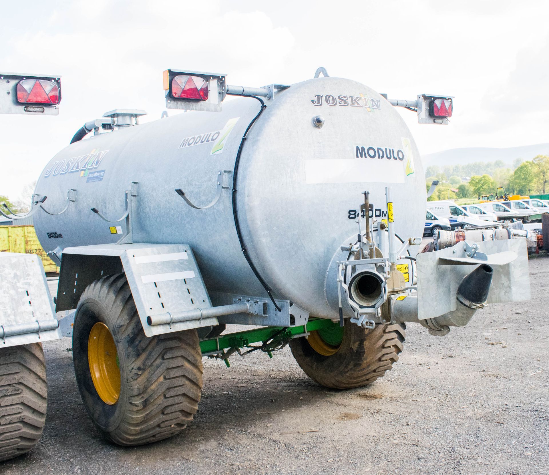 Joskin 8400ME 8500 litre galvanised slurry tanker  Year: 2019  S/N: 35720 c/w hydraulic driven PTO - Image 4 of 11