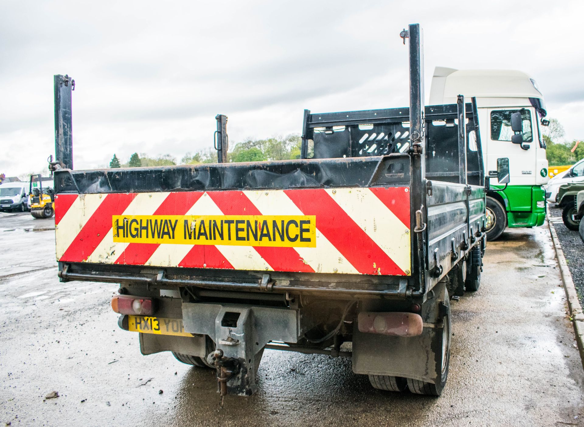 Mitsubishi Canter 7C15 7.5 tonne tipper Registration Number: HX13 YOP Date of Registration: 13/03/ - Image 3 of 16