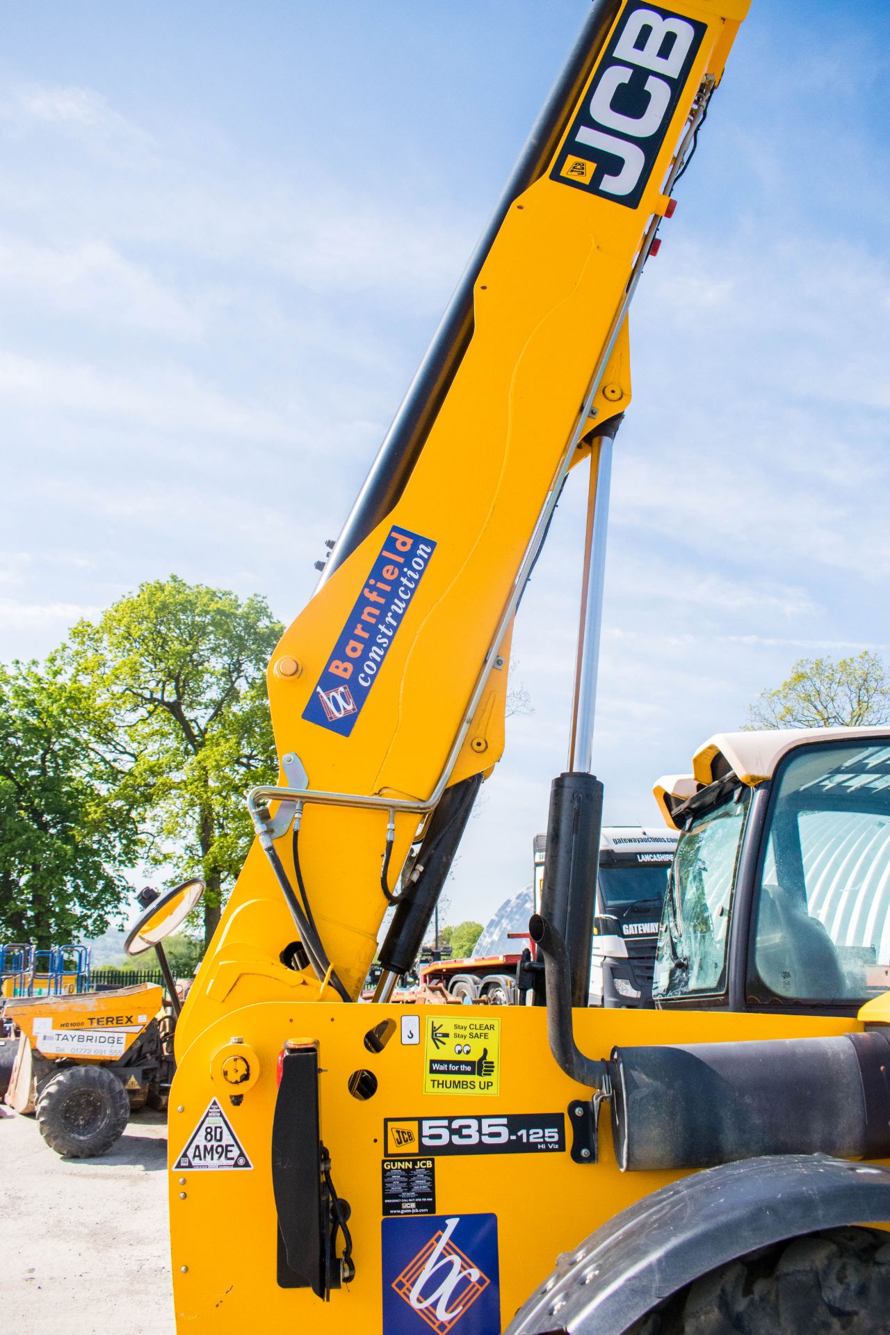 JCB 535-125 Hi-Viz 12.5 metre telescopic handler Year: 2015 S/N: 52466 Recorded hours: 3223 - Image 11 of 21