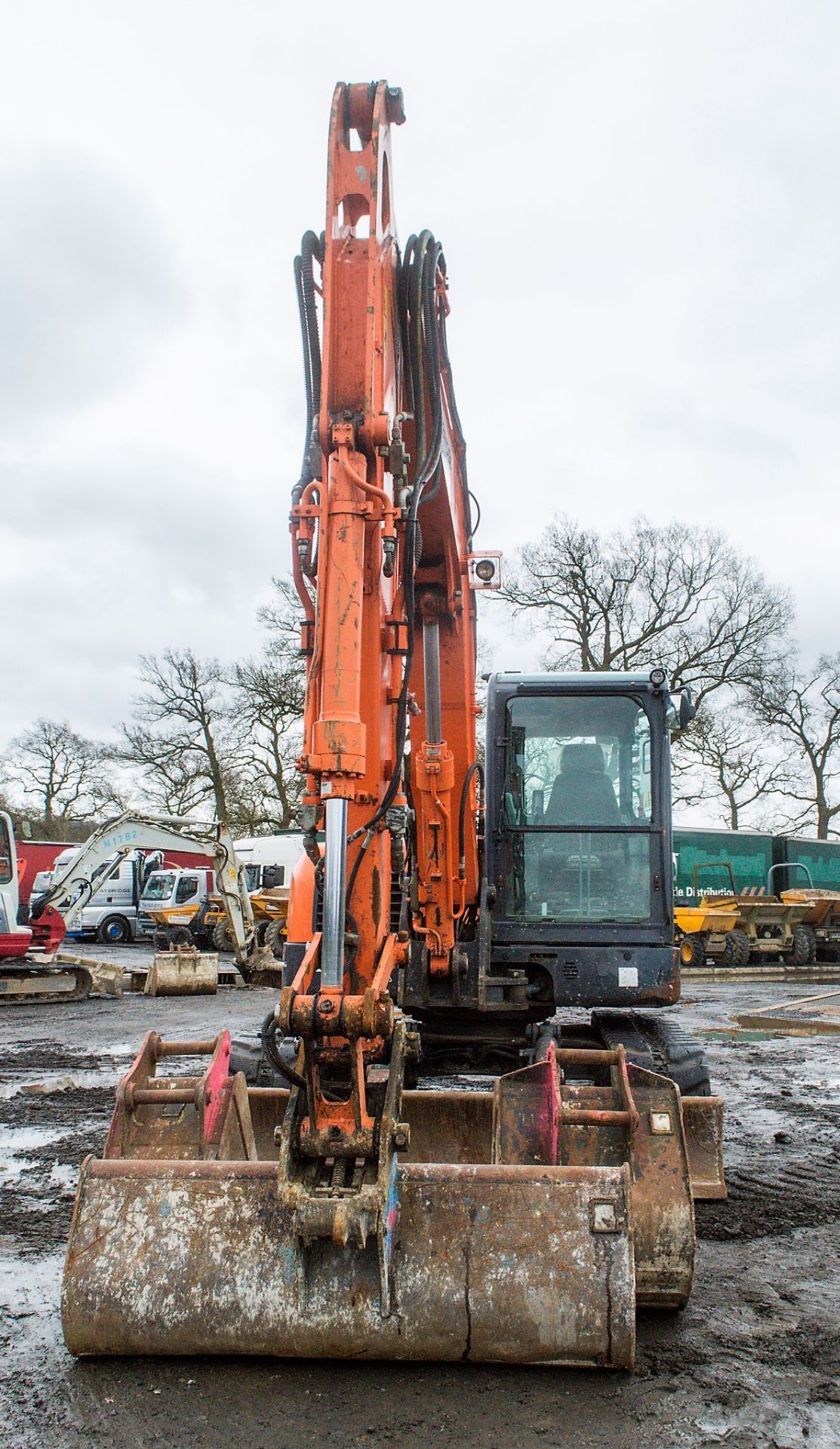 Doosan DX80R 8 tonne rubber tracked midi excavator Year: 2013 S/N: 50896 Recorded Hours: 4636 blade, - Image 5 of 23