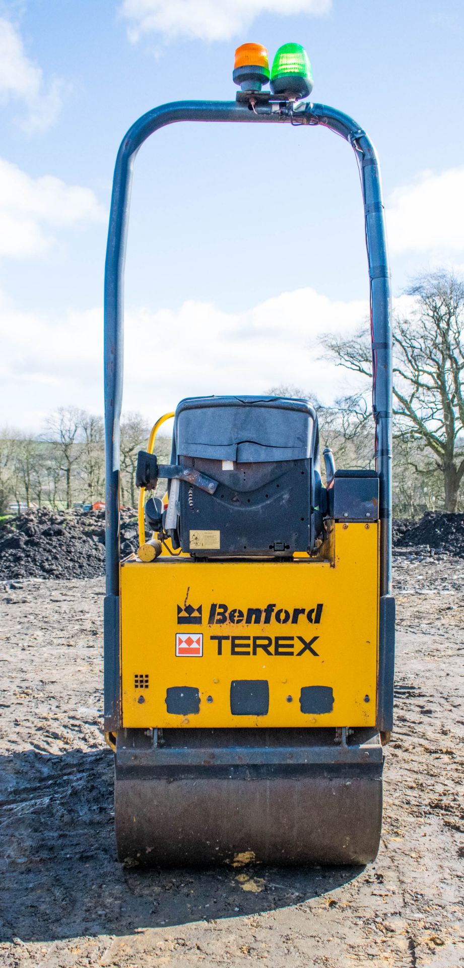 Benford Terex TV800 double drum ride on roller Year: 2005 S/N: E509HU171 Recorded Hours: 840 87 - Image 6 of 14